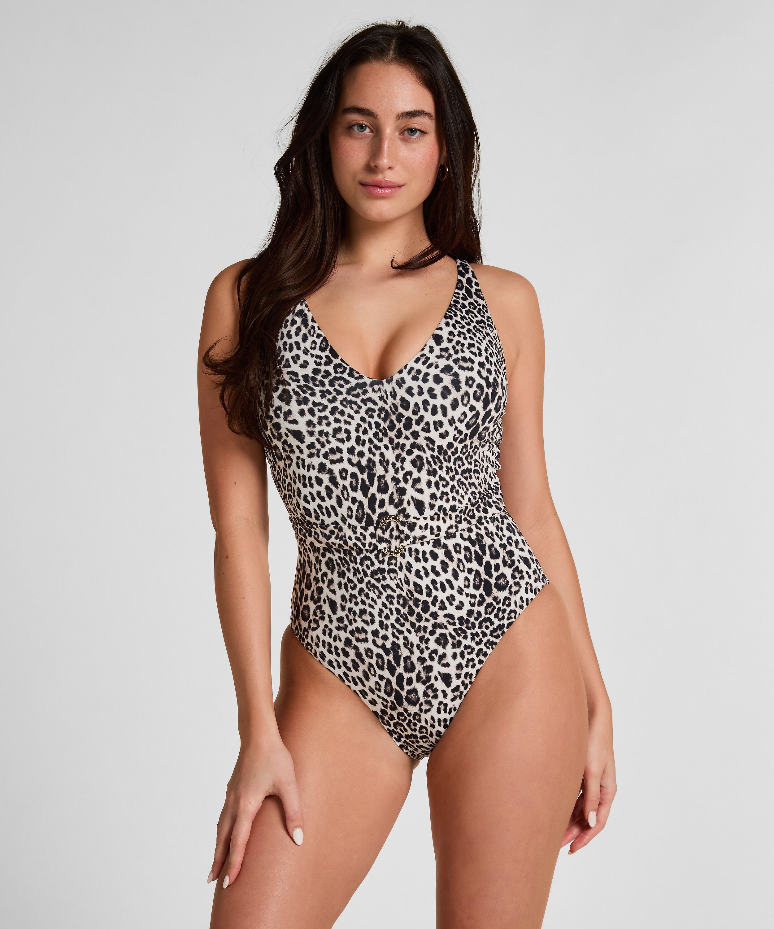 Badpak Leopard, Zwart