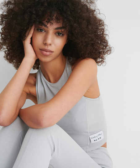 Top Avia HKM x NA-KD, Gris