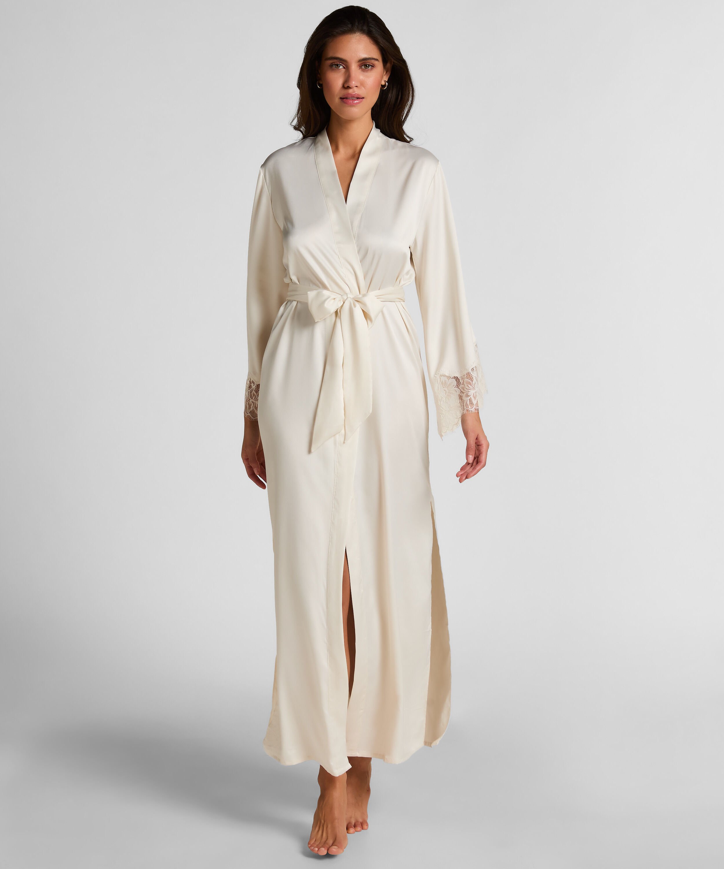 Lange satijnen kimono Valerie, Wit Lange satijnen kimono Valerie, Wit
