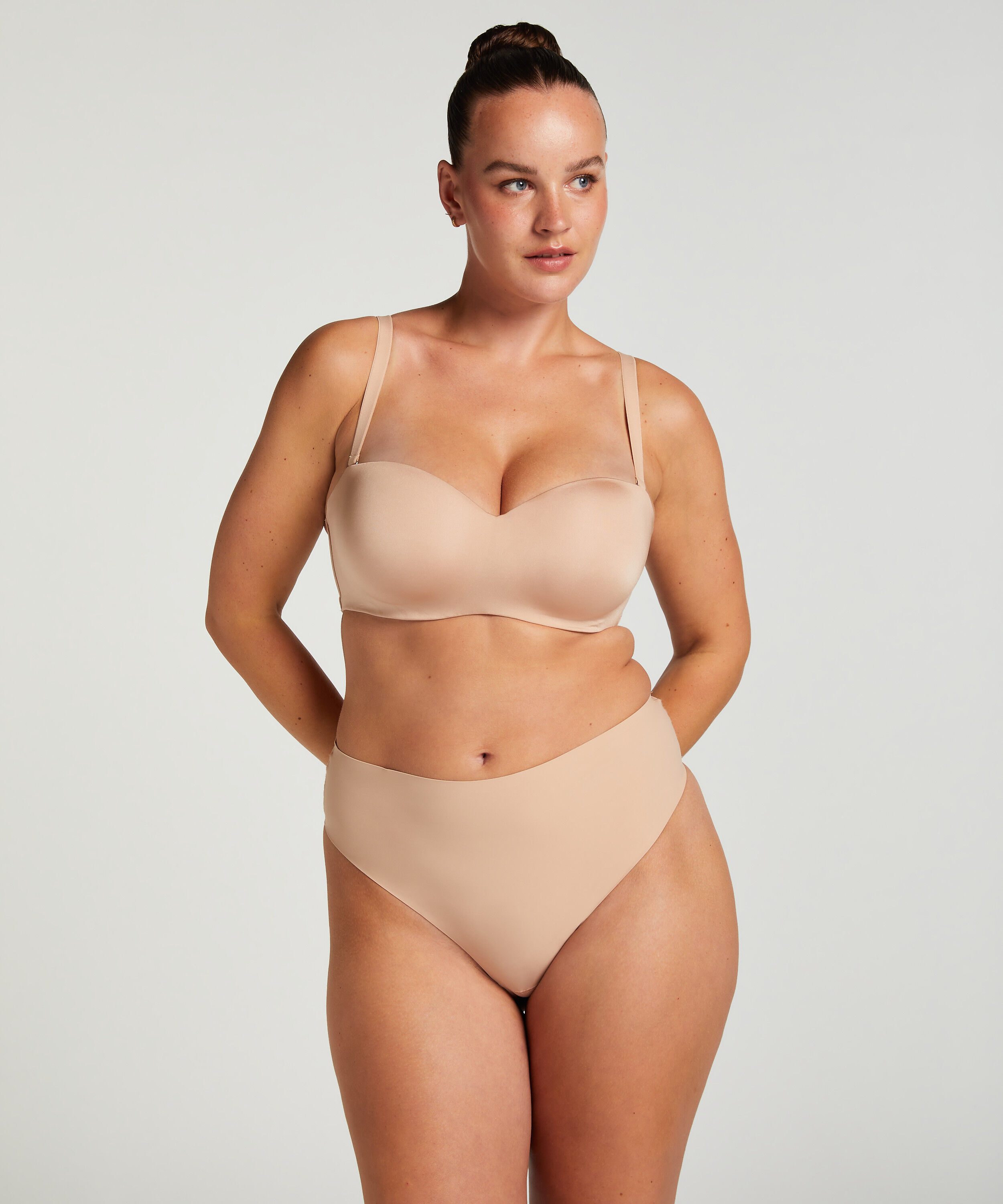 Voorgevormde strapless beugel-bh Smooth, Beige