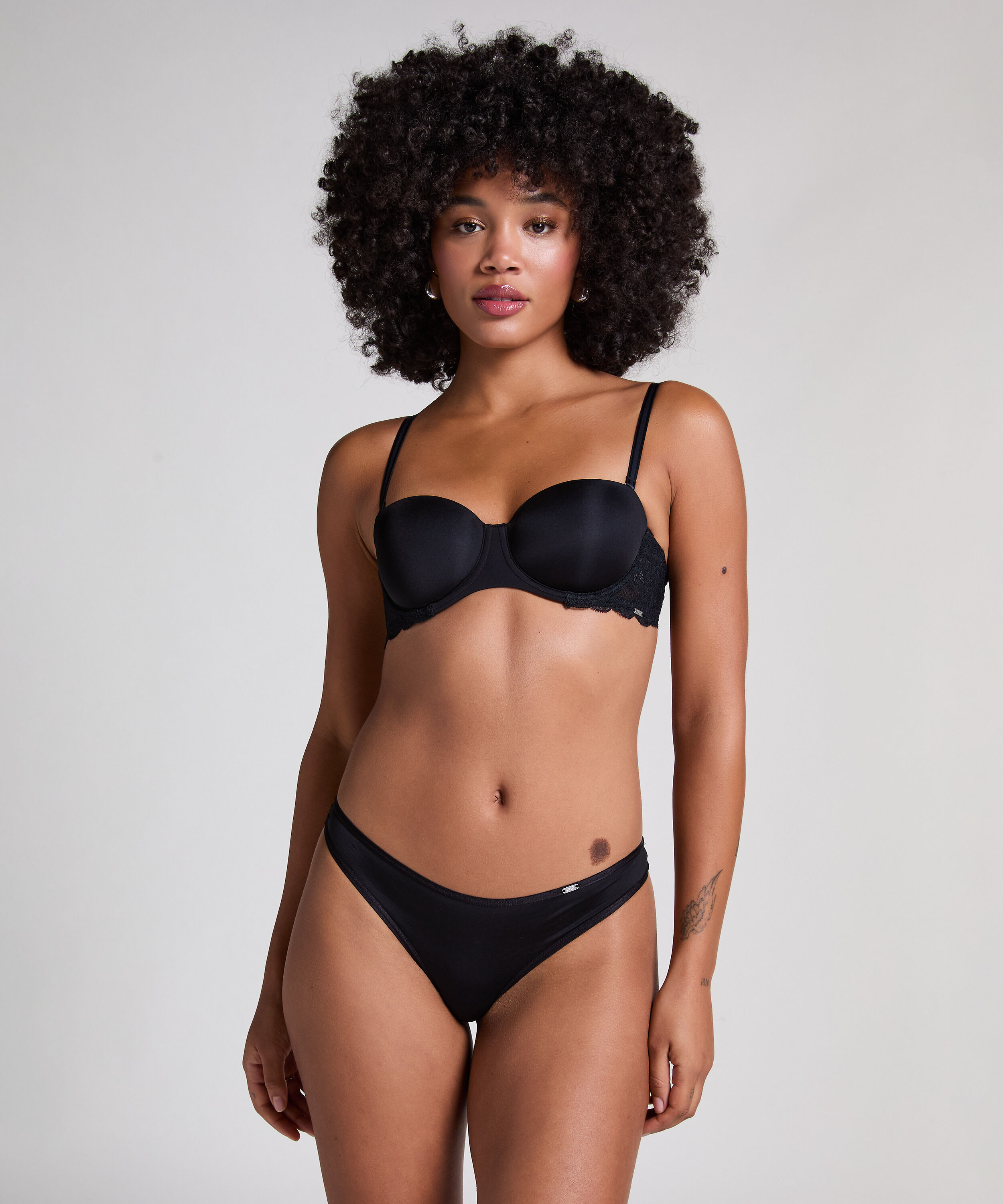 Voorgevormde strapless beugel bh Angie