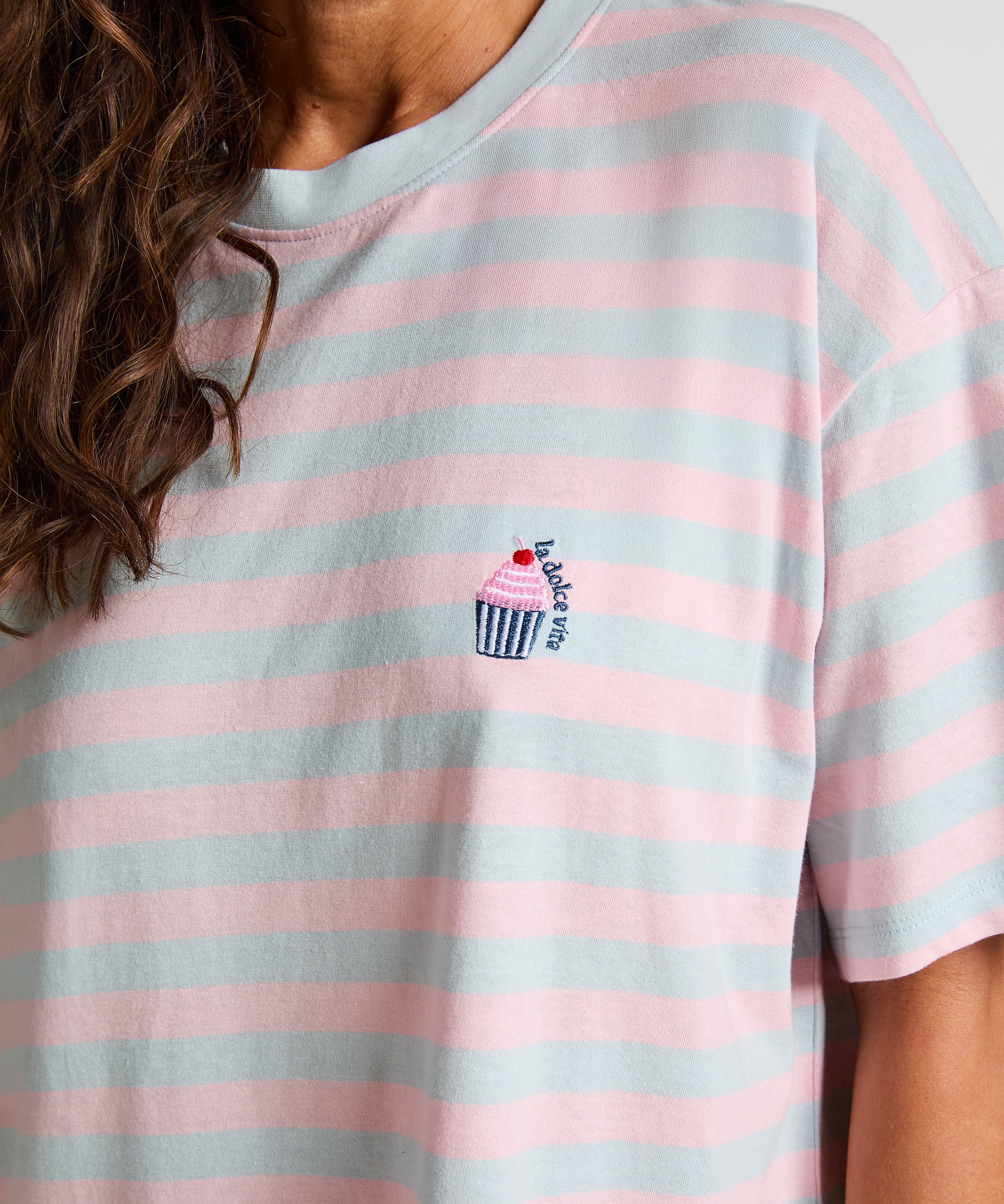 Chemise de nuit &agrave; col rond, Bleu, main