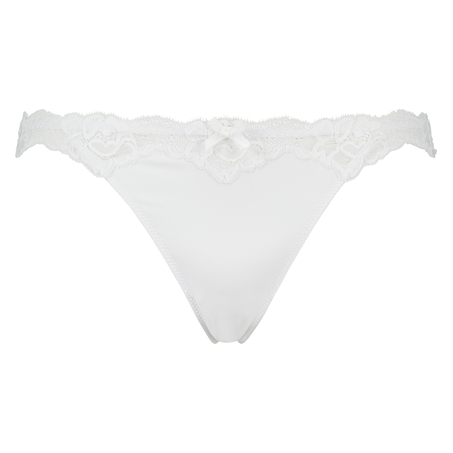 String Secret Lace, Wit