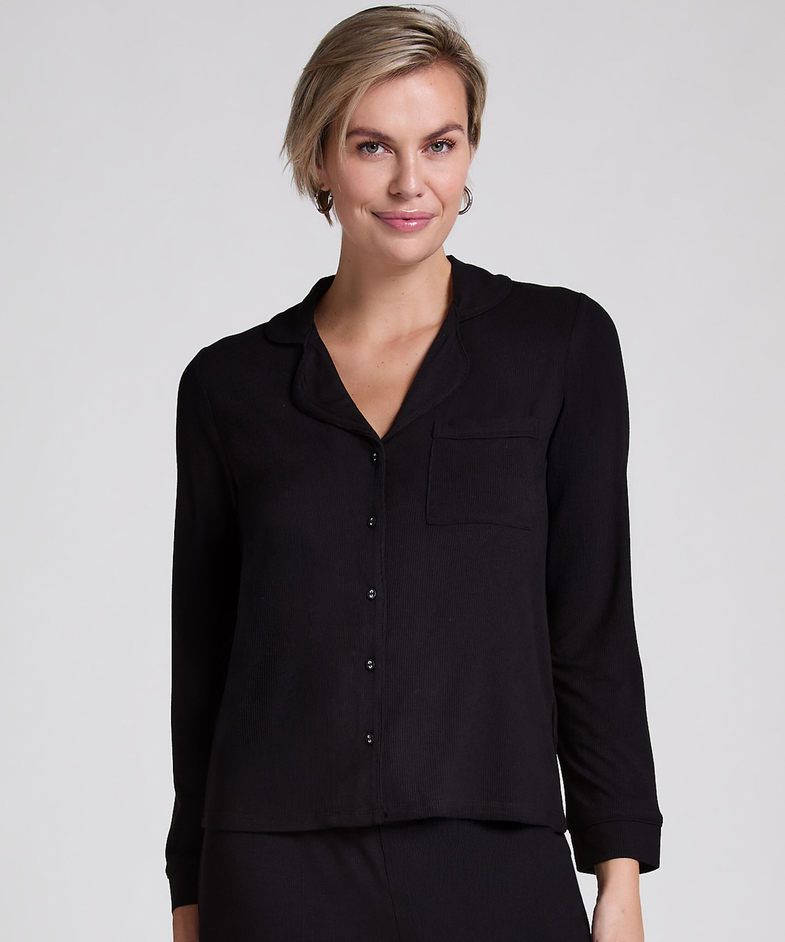 Chemise c&ocirc;tel&eacute;e Essential, Noir