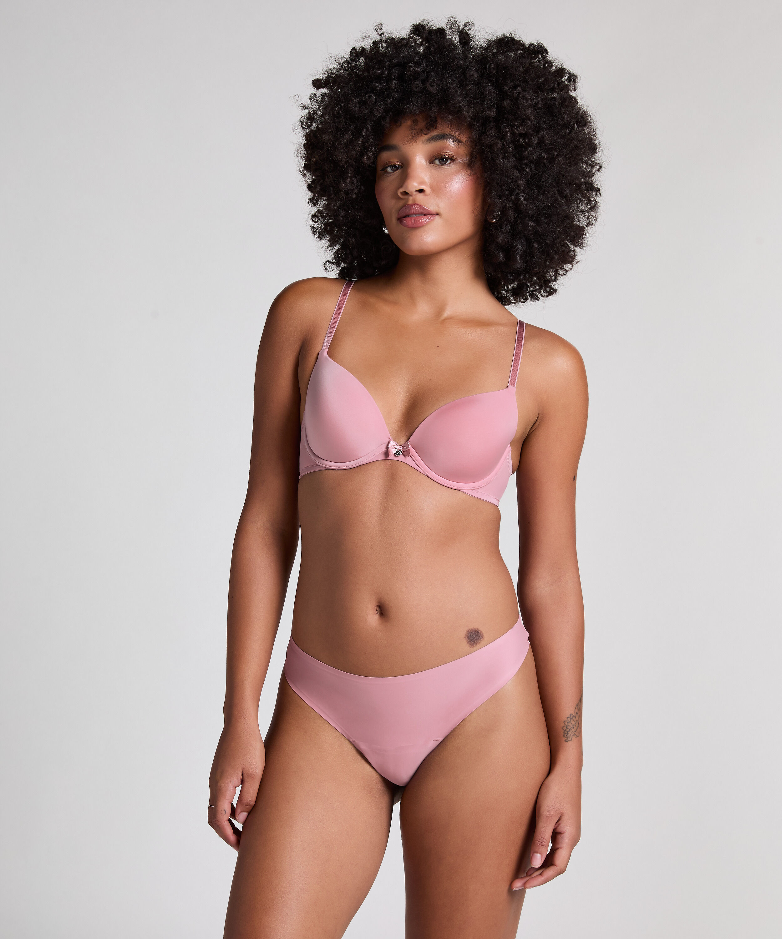 Soutien-gorge &agrave; armatures pr&eacute;form&eacute; Plunge, Rose