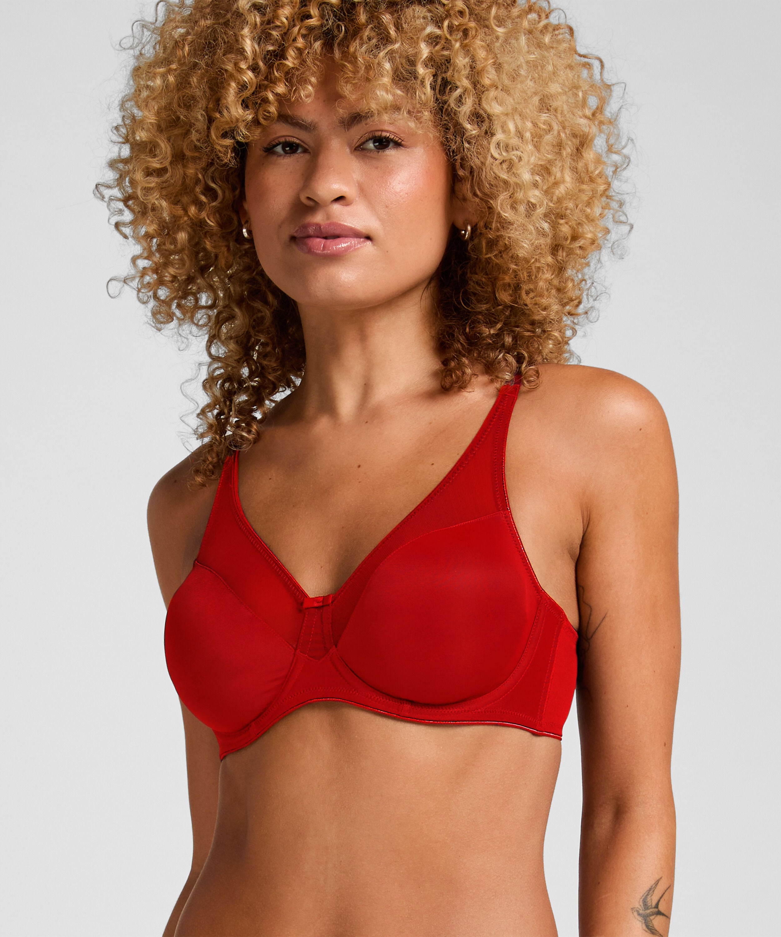 Niet-voorgevormde minimizer beugel bh Nina, Rood