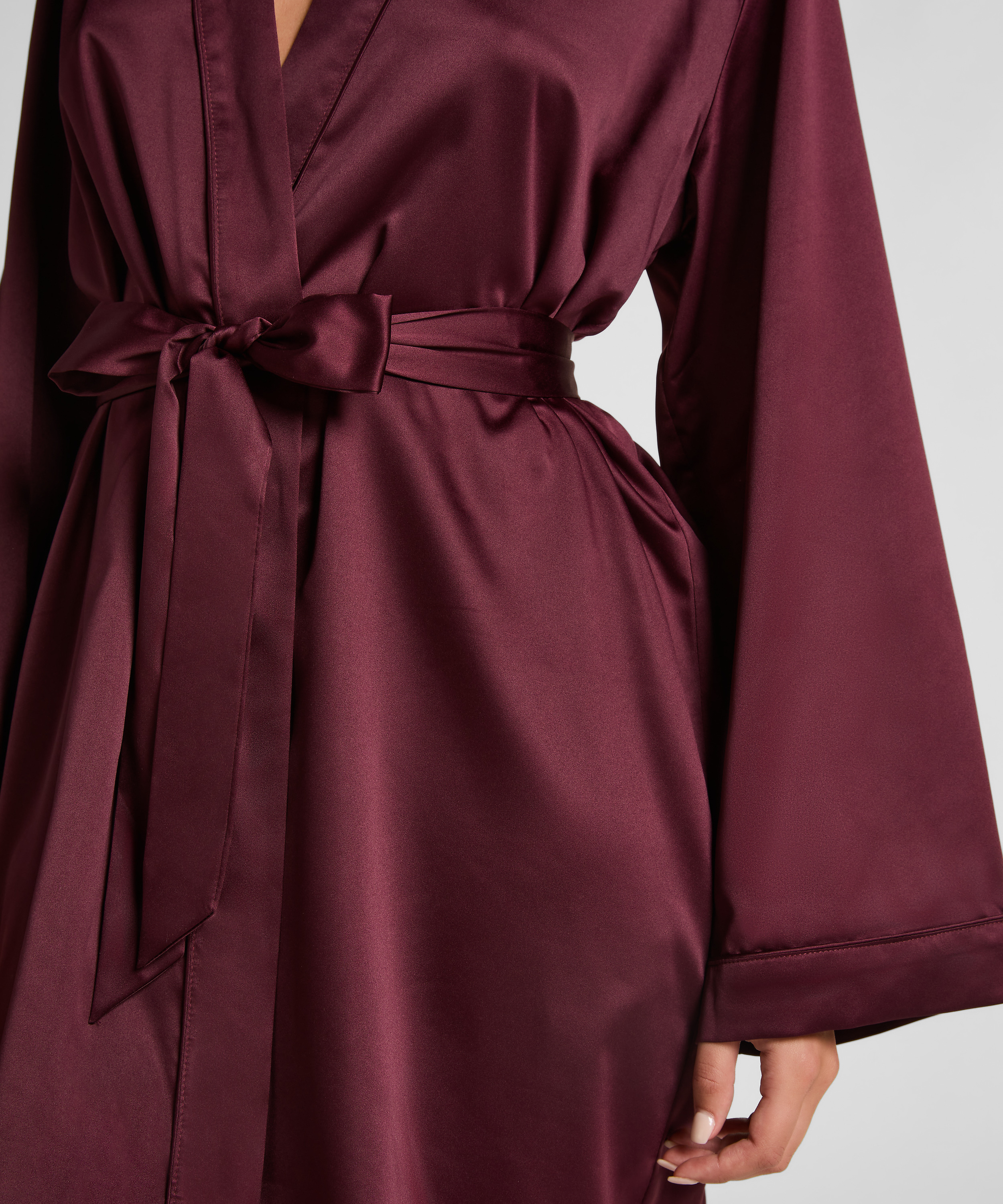 Kimono Satin, Rouge, main