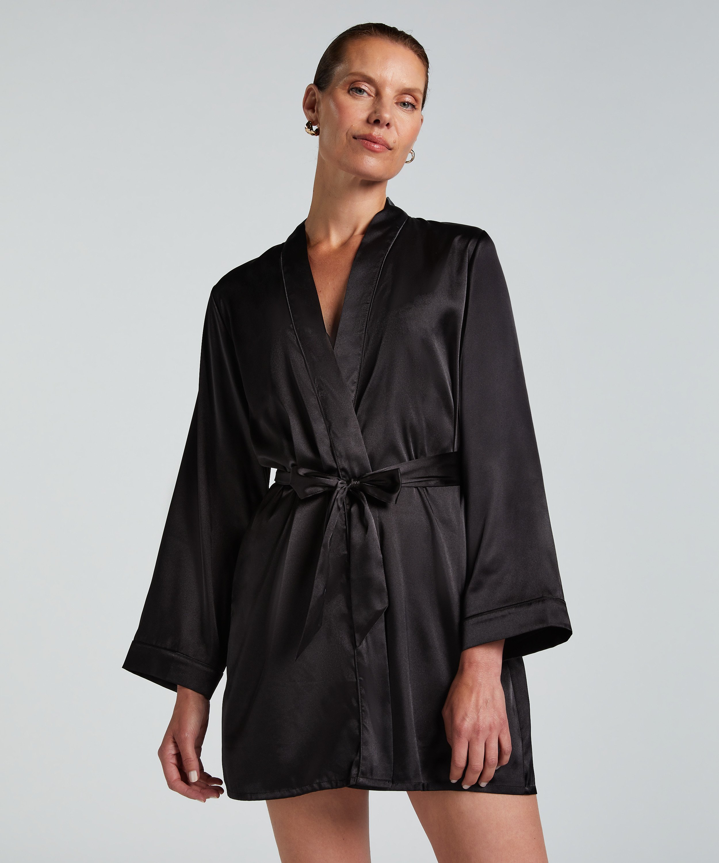 Kimono Satin, Noir, main