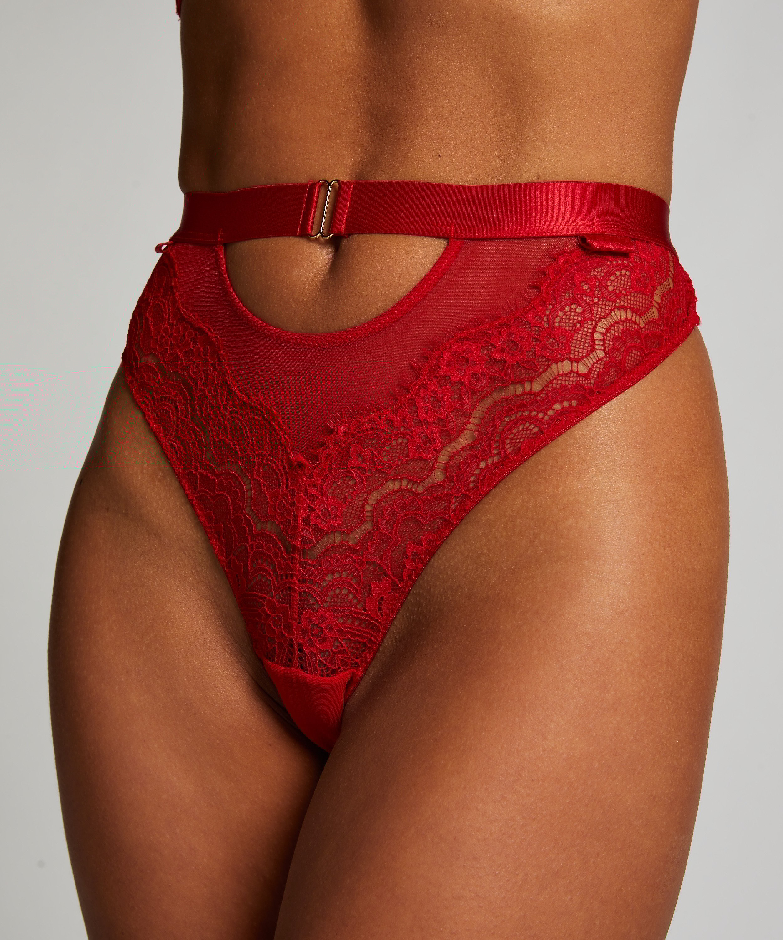 Hoge string Aurelia, Rood, main