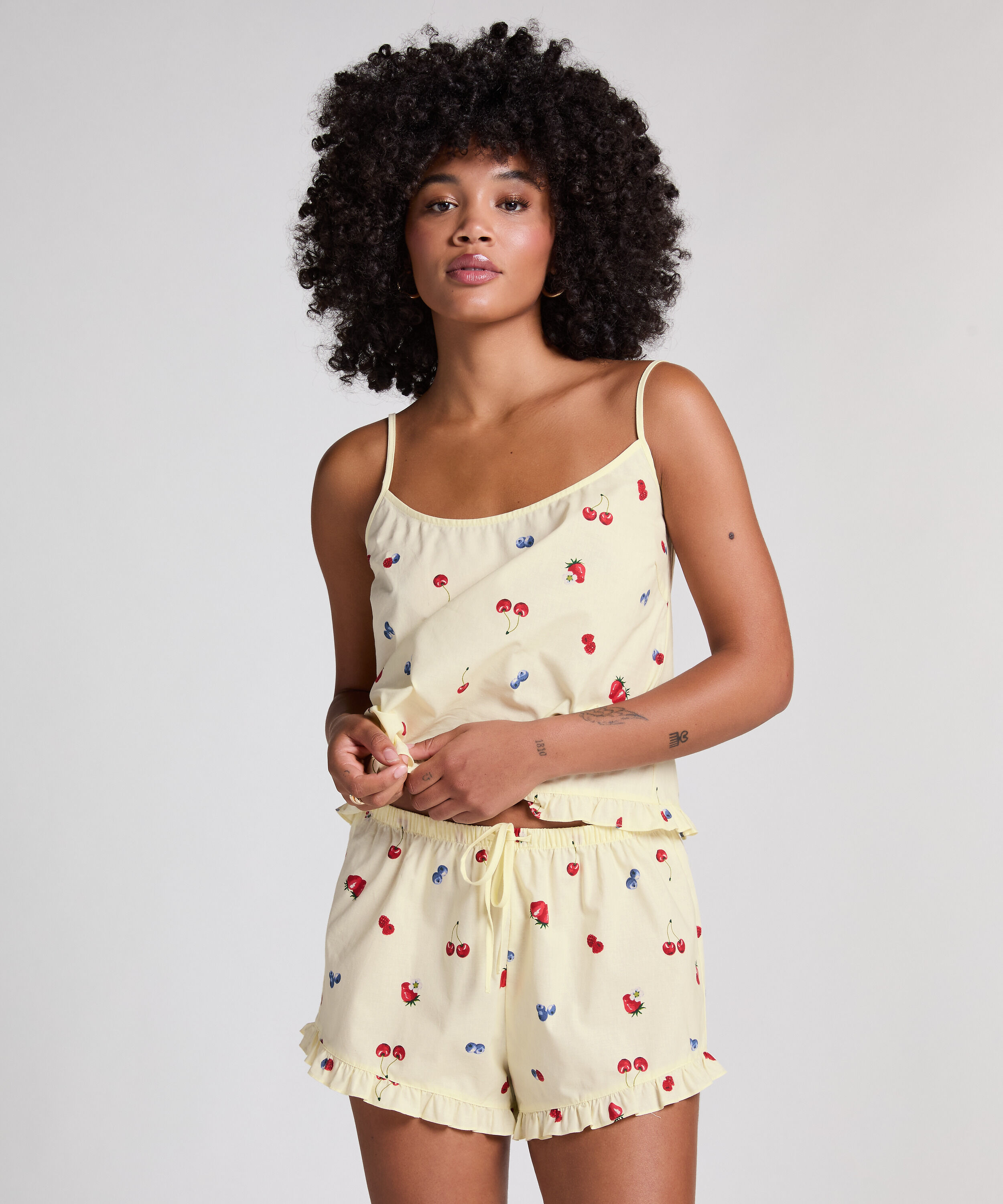 Short tiss&eacute;, Jaune