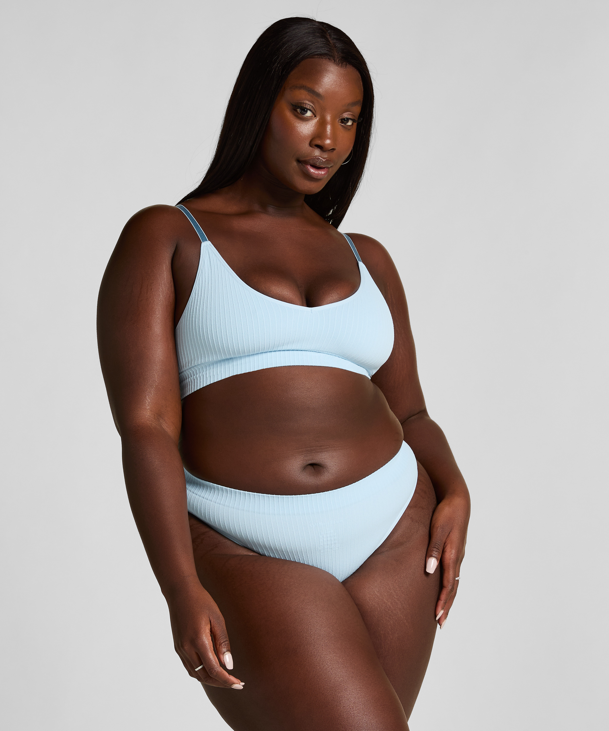 Hoog uitgesneden string Dianne, Blauw, main