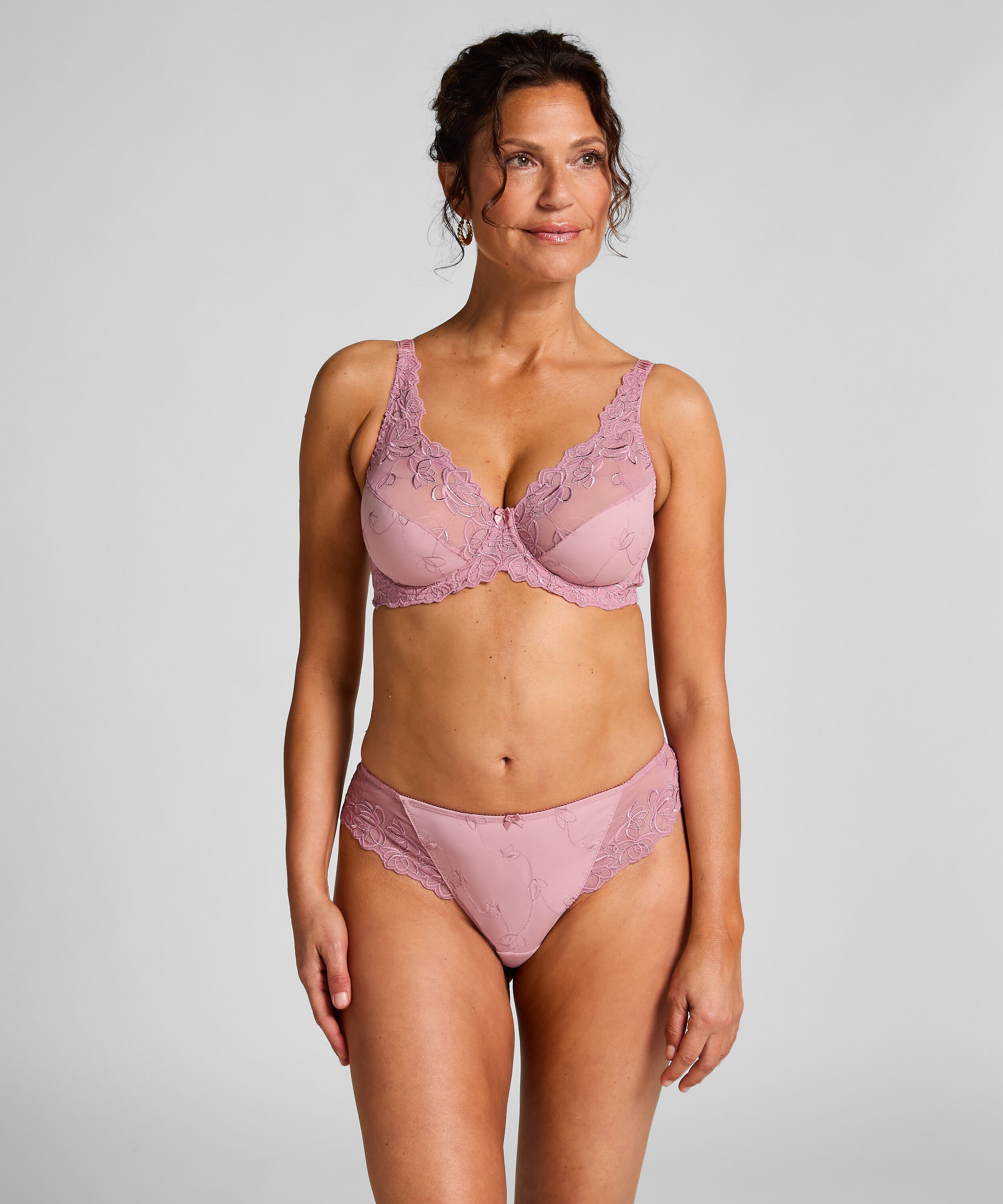 Boxerstring Diva, Roze
