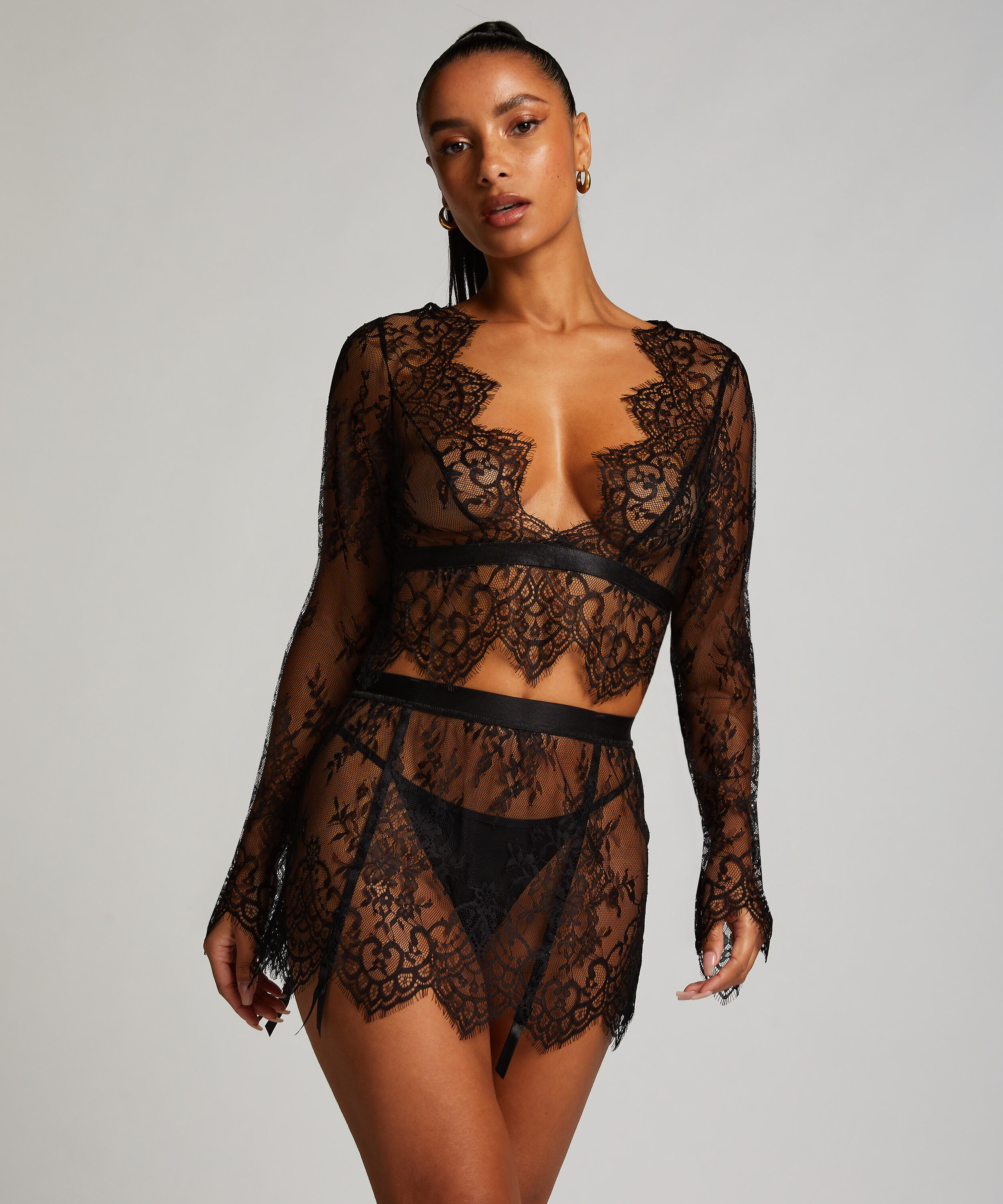 Rok Lace, Zwart
