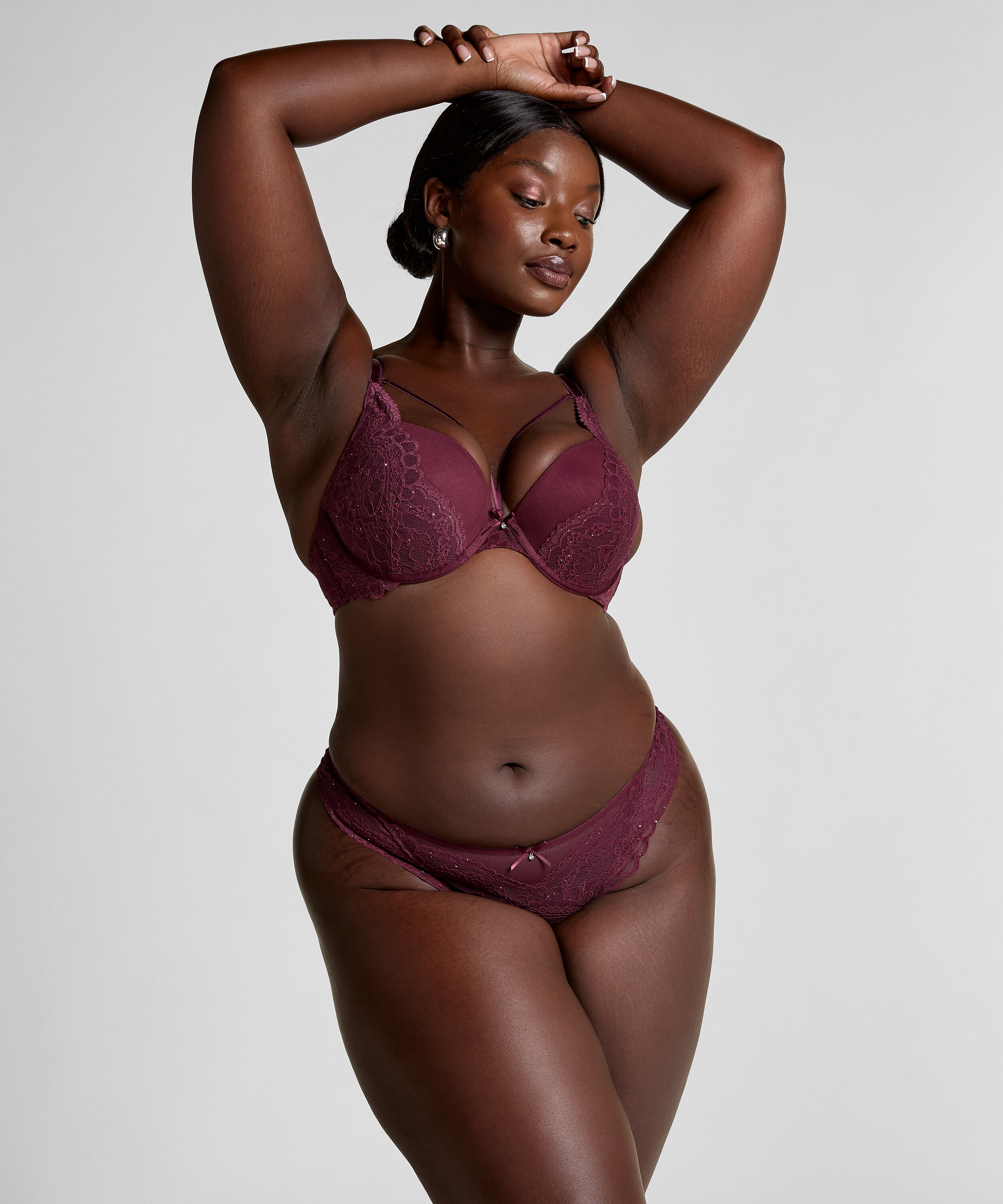 String Isadora