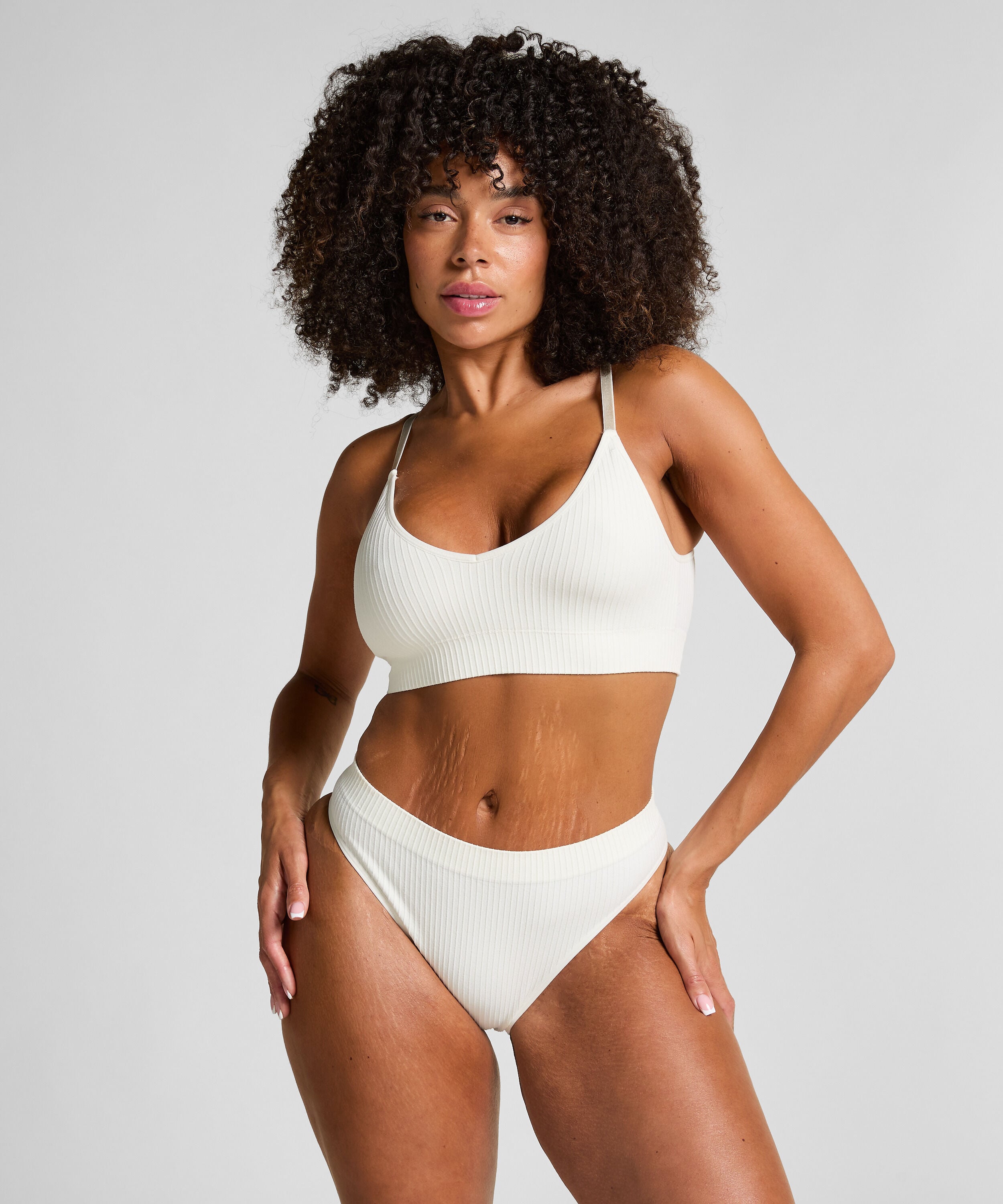 Brésilien Dianne, Blanc