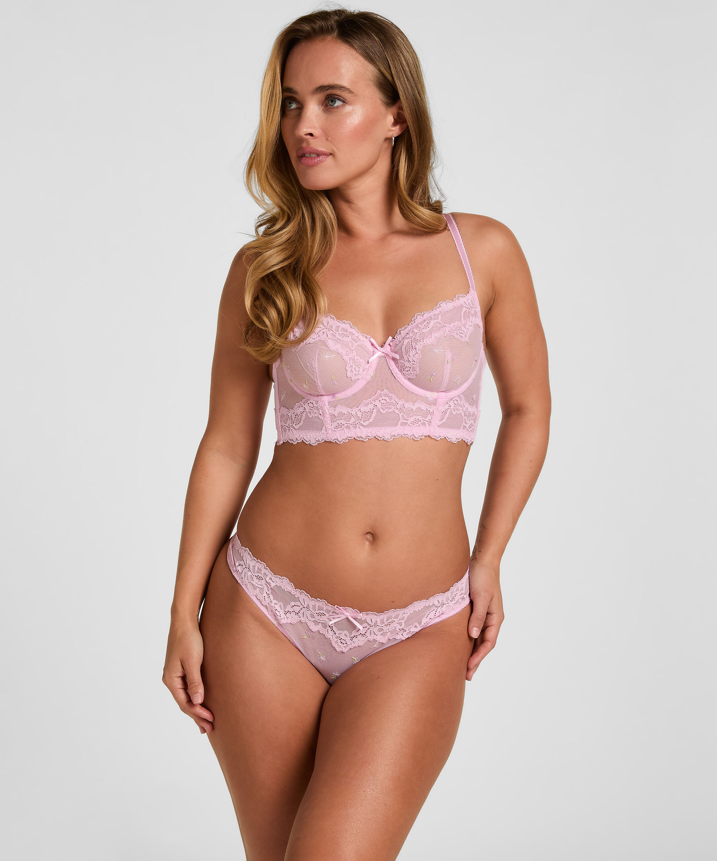 String Taille Haute Camellia