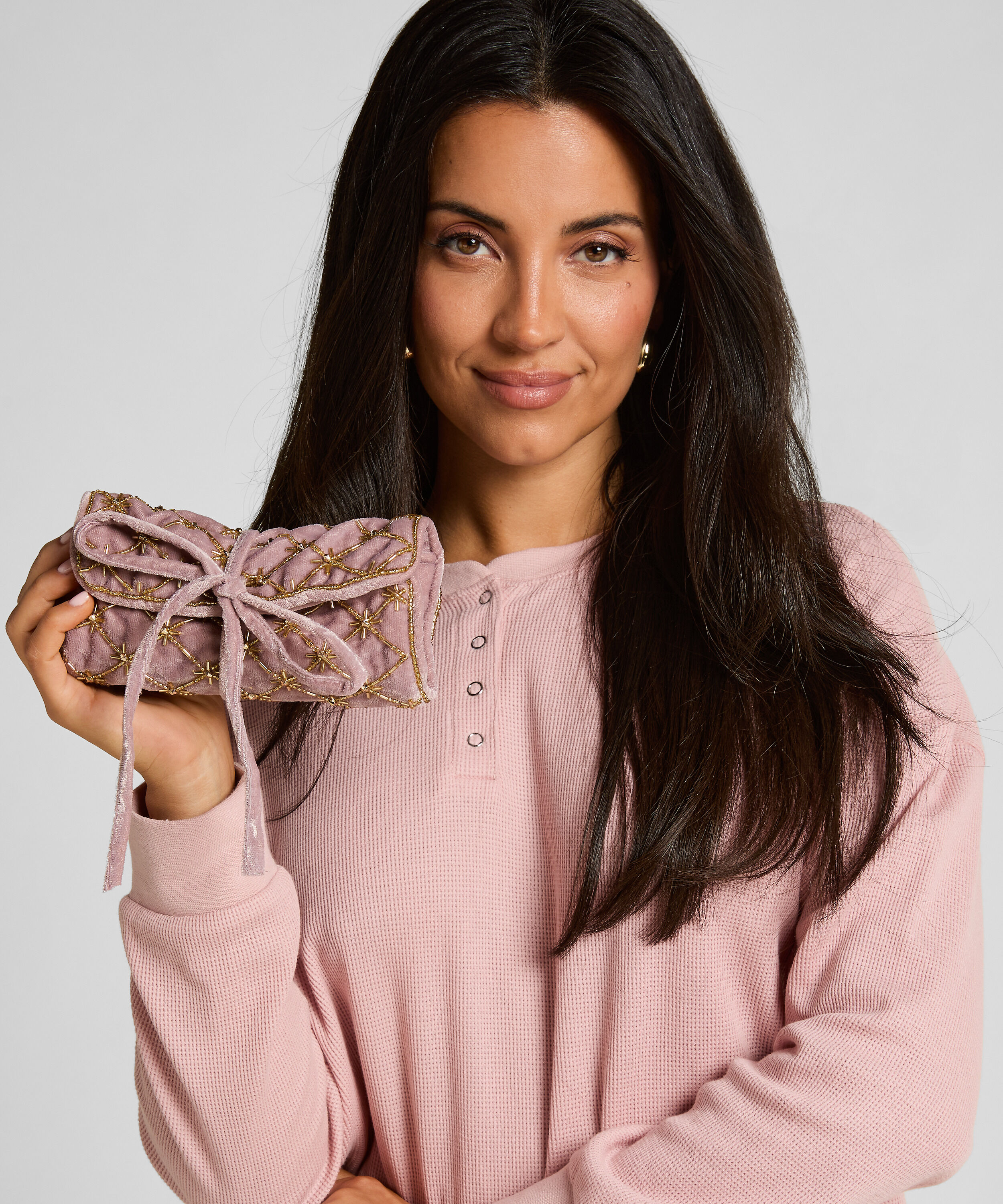 Pochette perlée pour bijoux