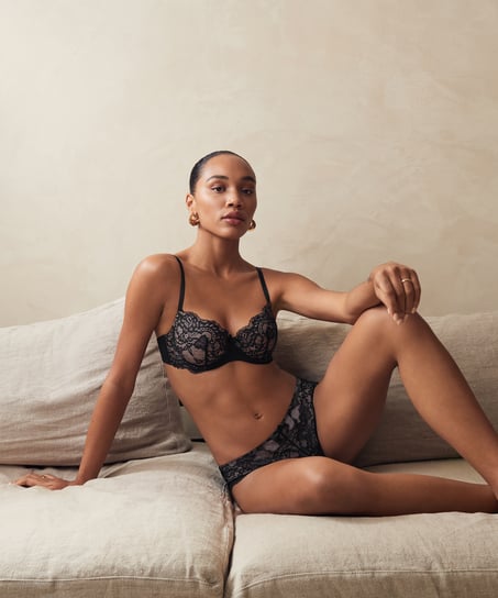 Voorgevormde beugel bh Teddy, Zwart