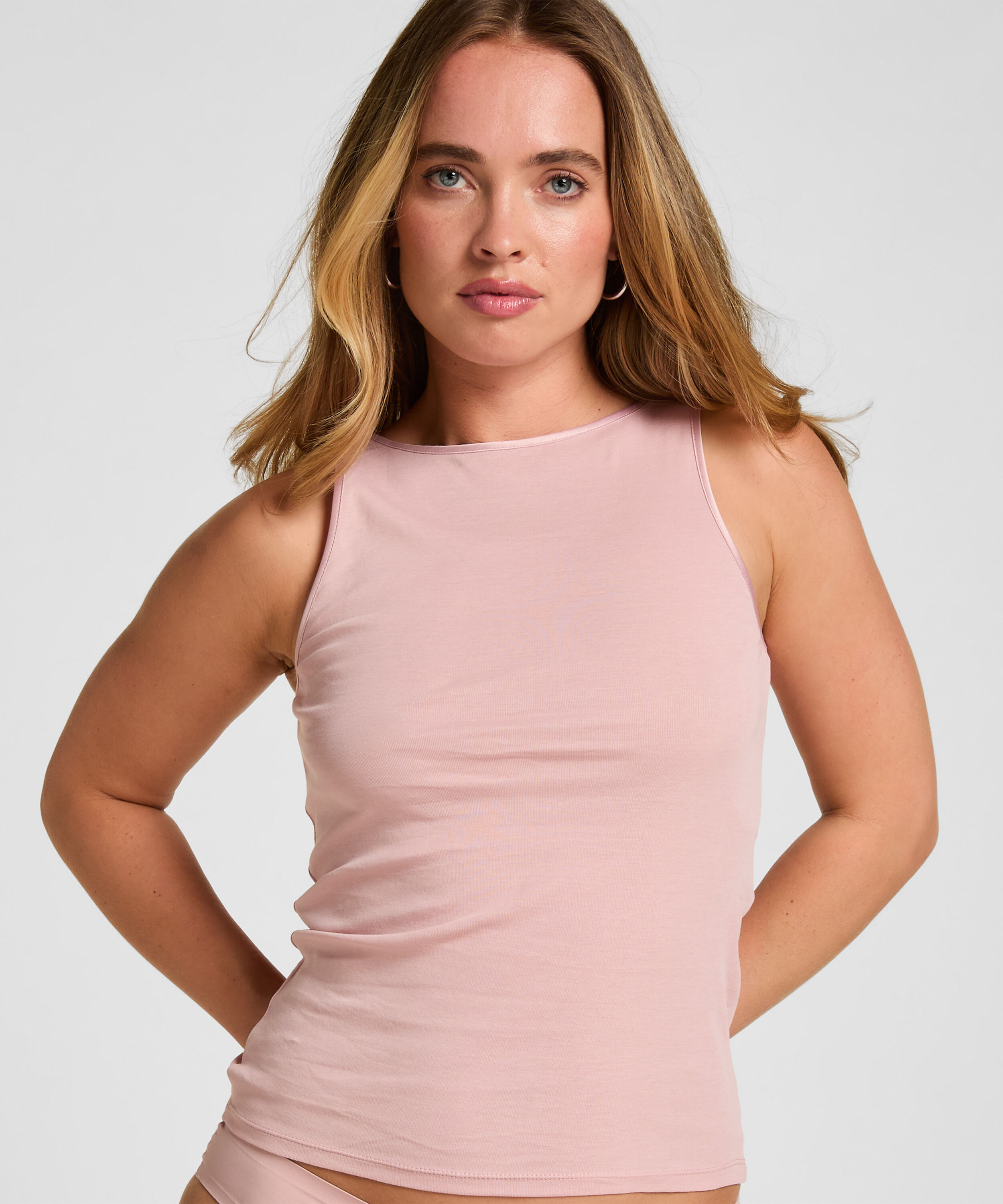 Singlet Elevated Basic