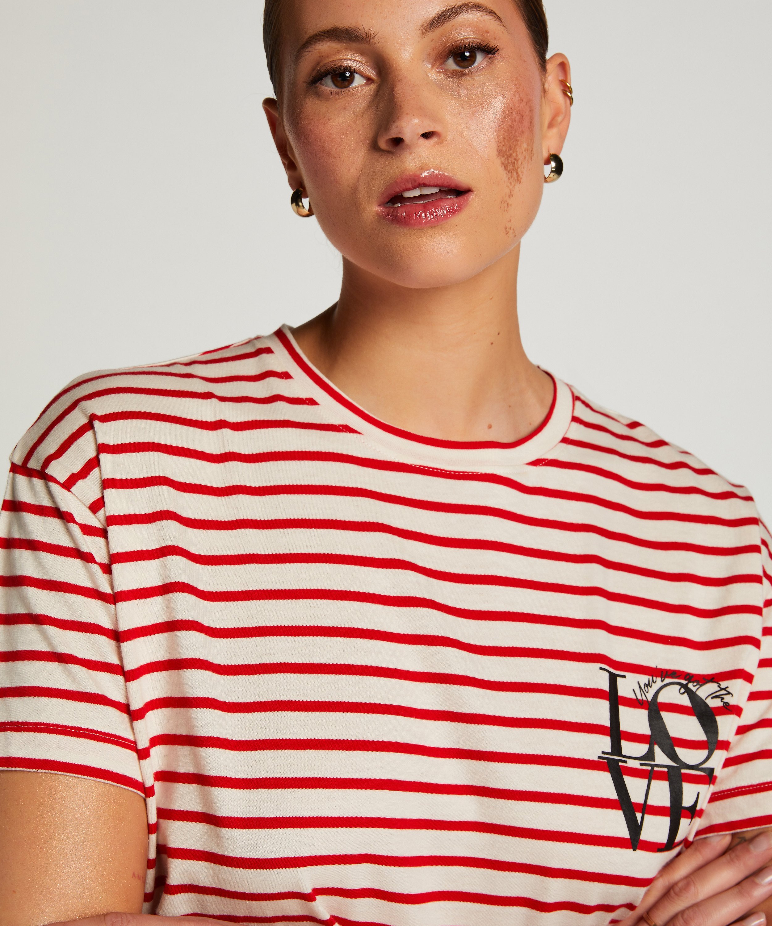 Chemise de nuit col rond, Rouge, main