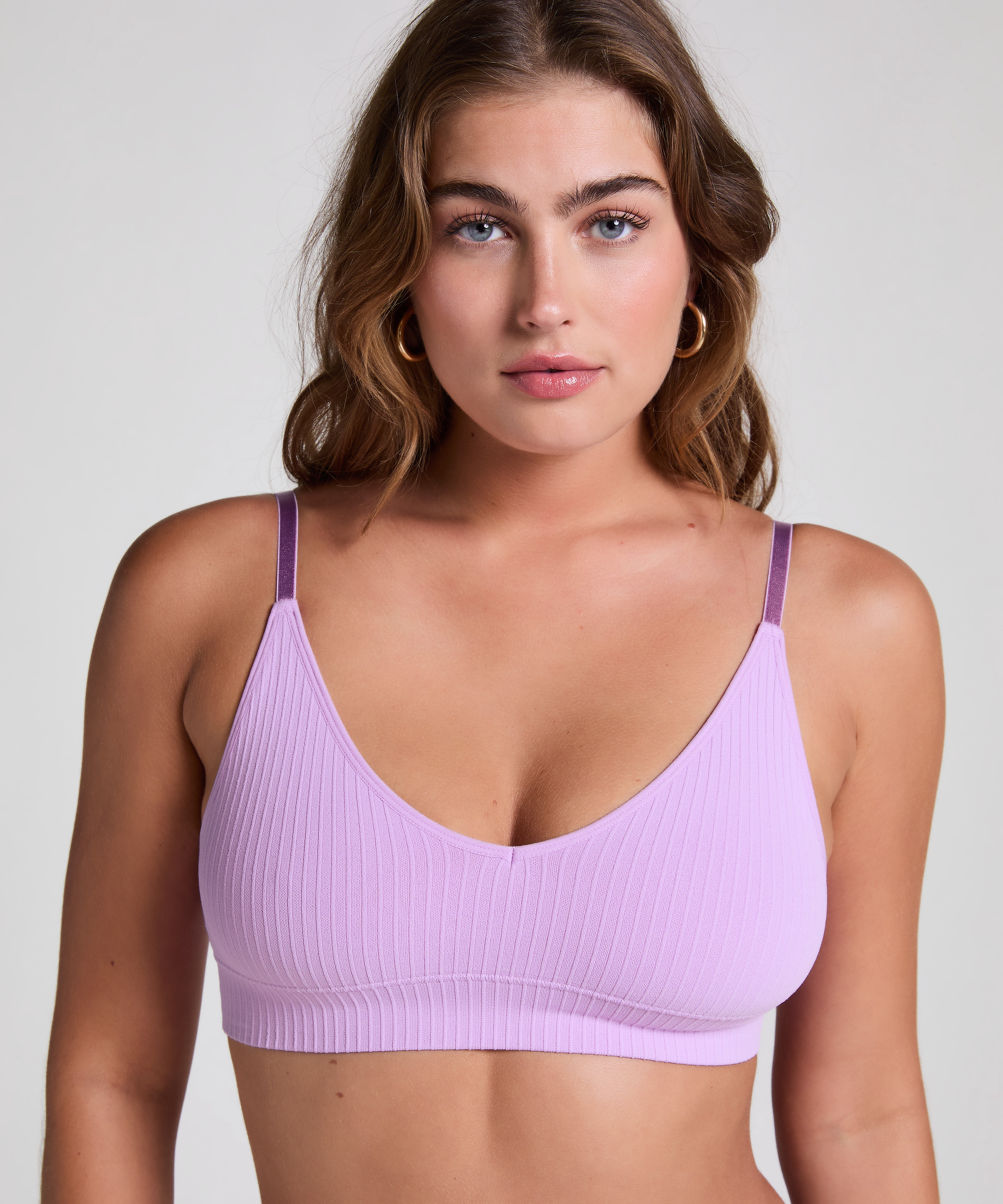 Brassière Dianne, Pourpre, main