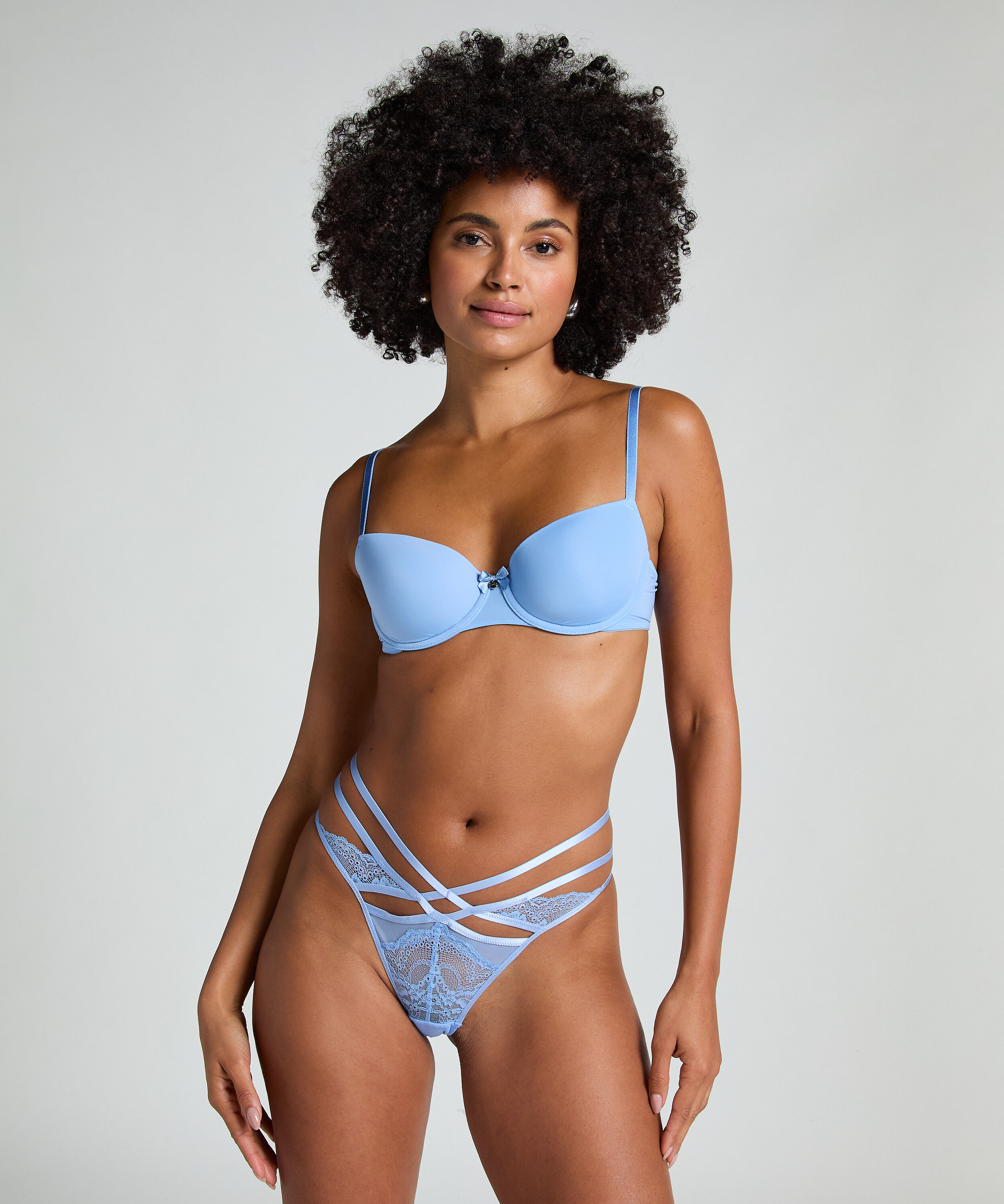 String Janine, Bleu