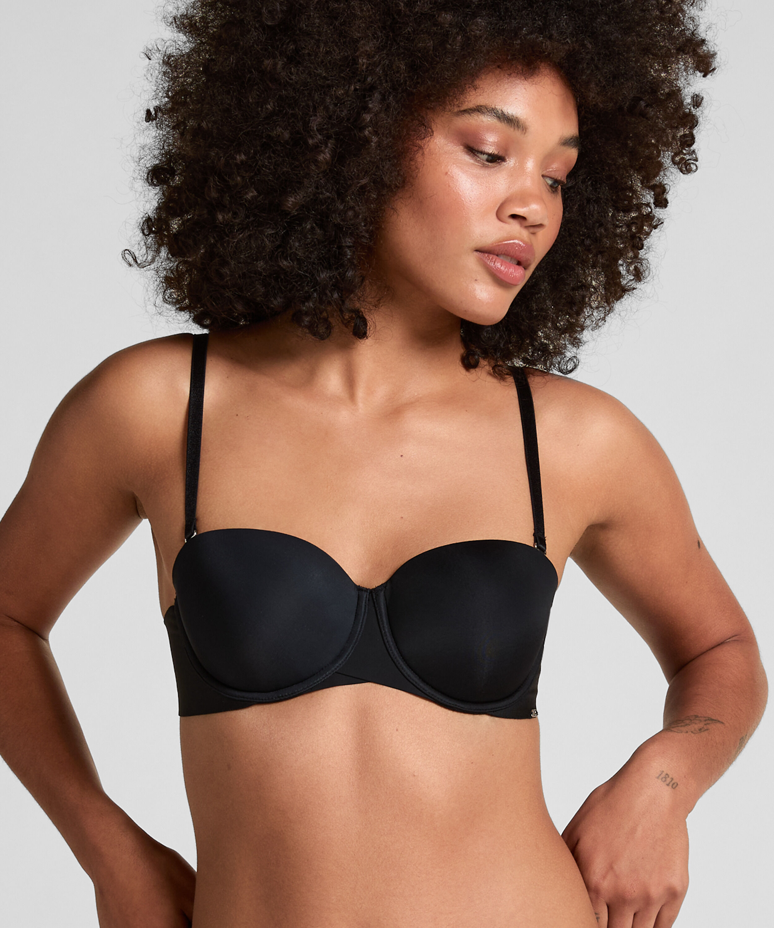 Voorgevormde strapless beugel bh Jane, Zwart