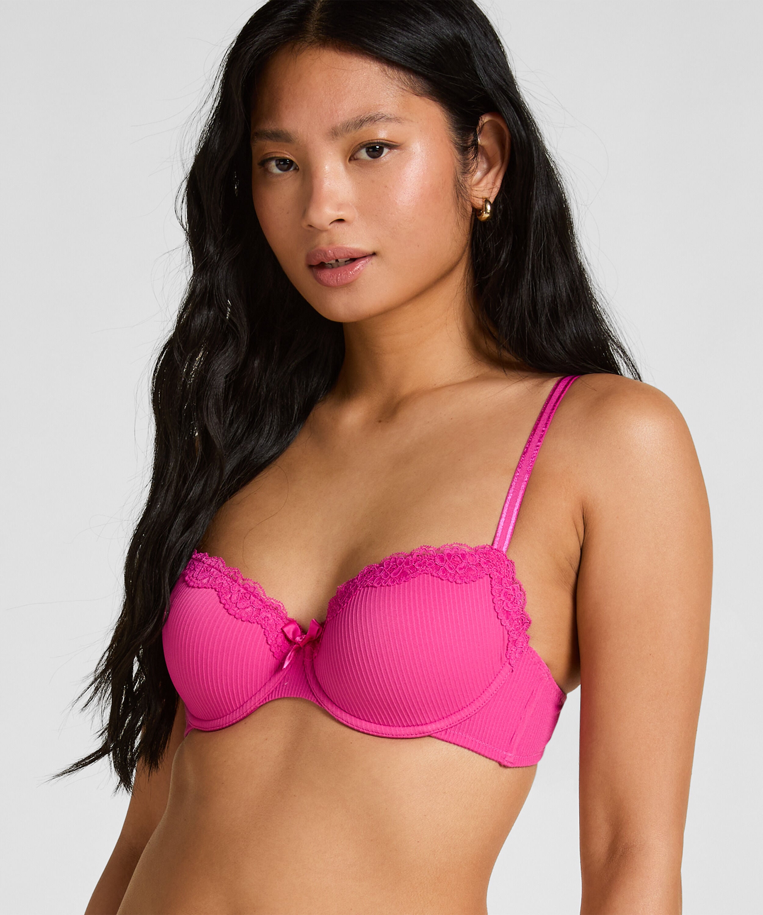 Voorgevormde beugel bh Lola, Roze
