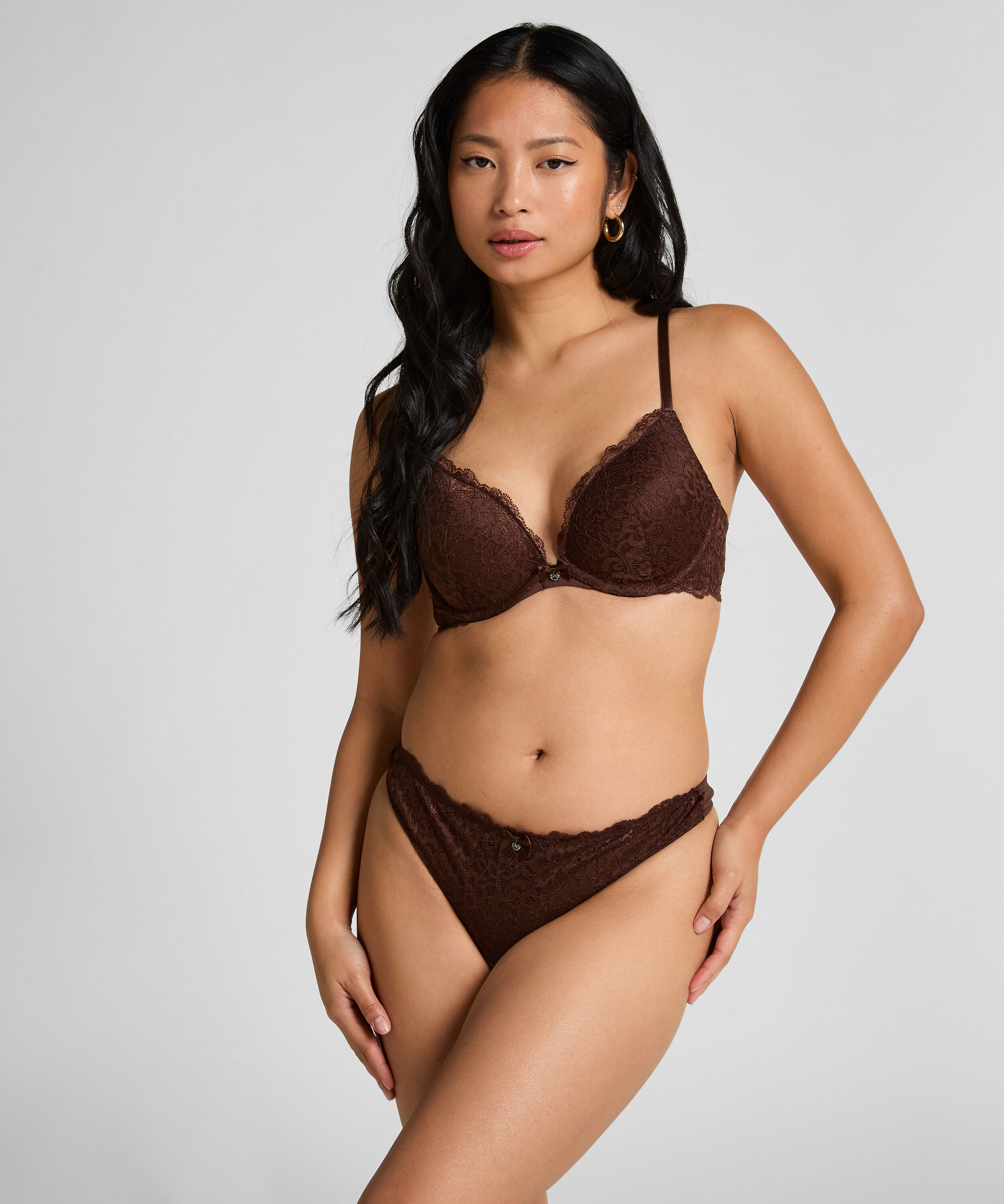 Soutien-gorge &agrave; armatures pr&eacute;form&eacute; push-up Marine, Brun