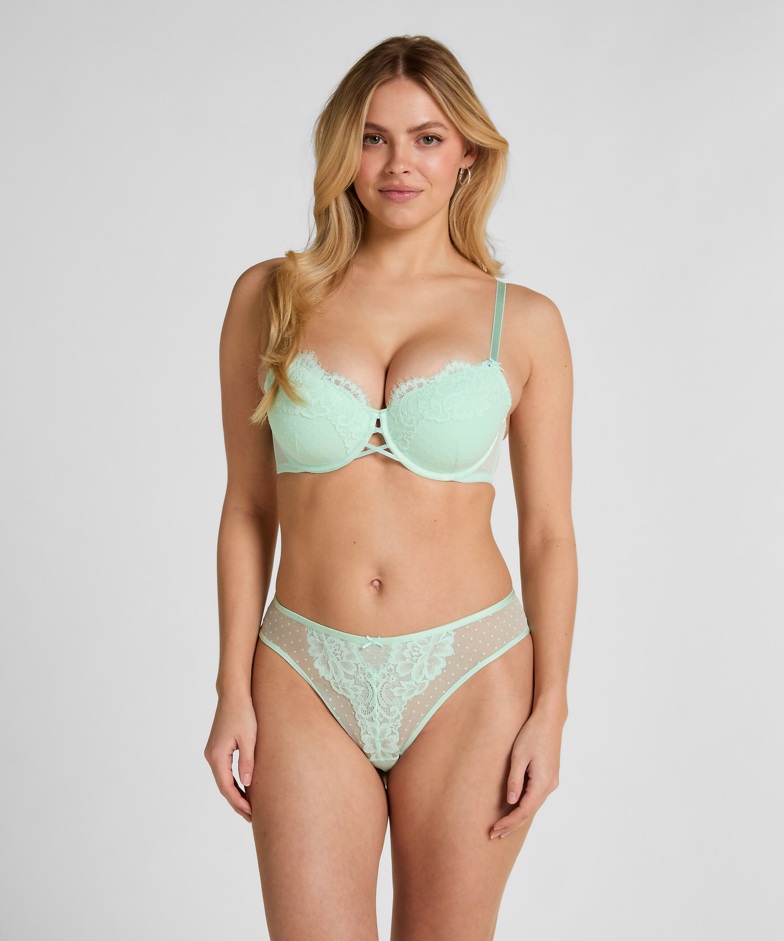 Hoog uitgesneden Brazilian Harmony, Groen