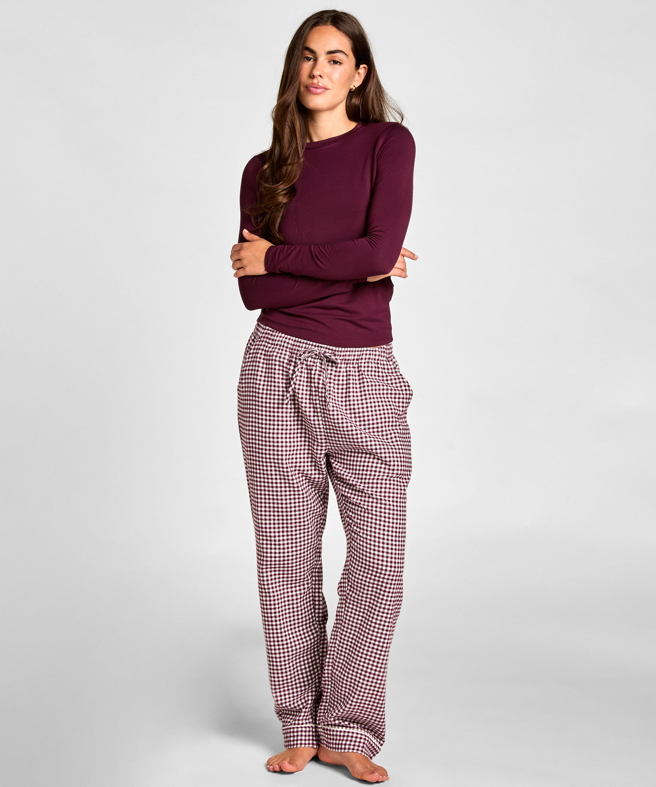 Pyjama en sergé, Pourpre