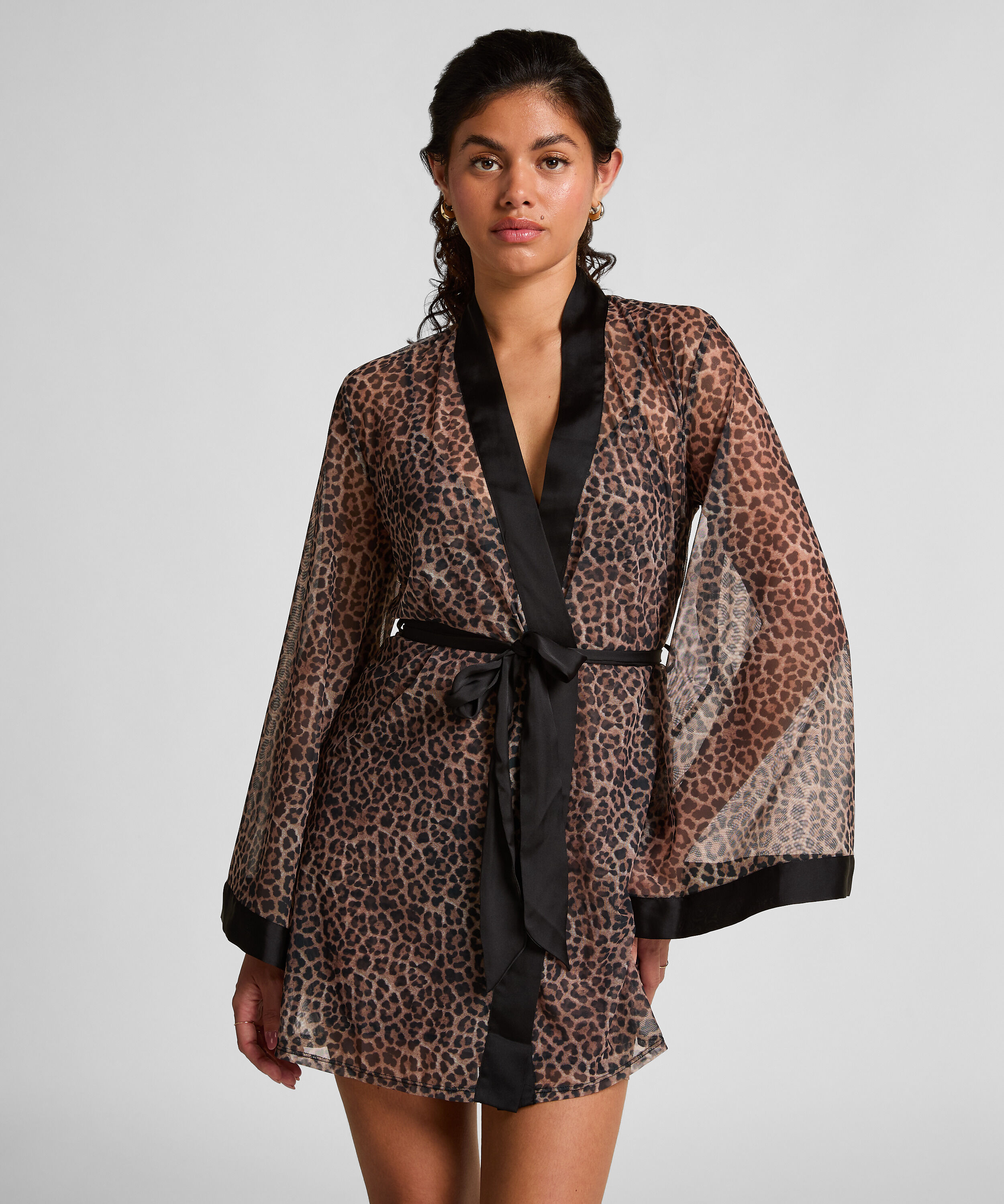 Kimono Leopard, Zwart