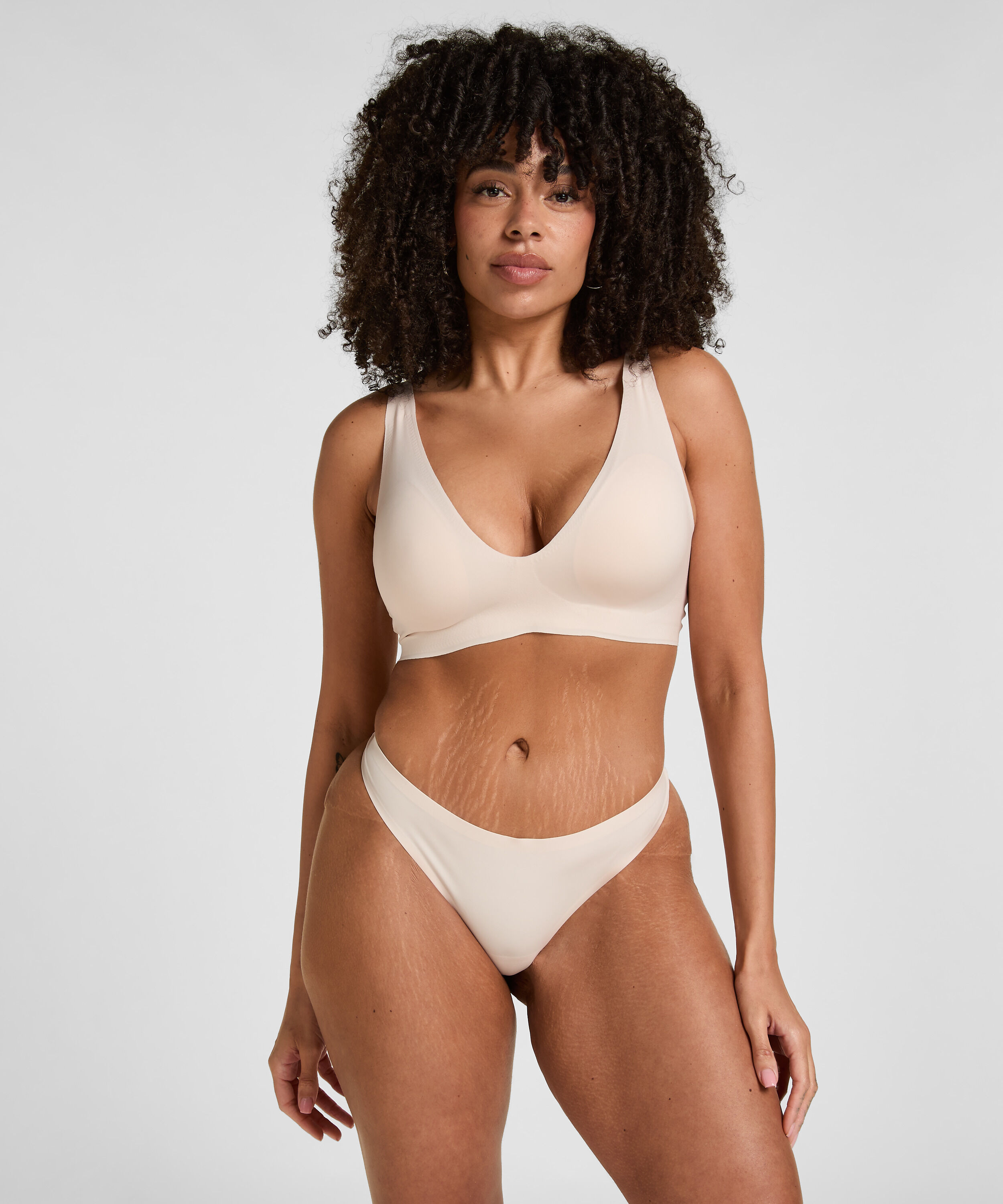 Super Comfort String, Beige Super Comfort String, Beige