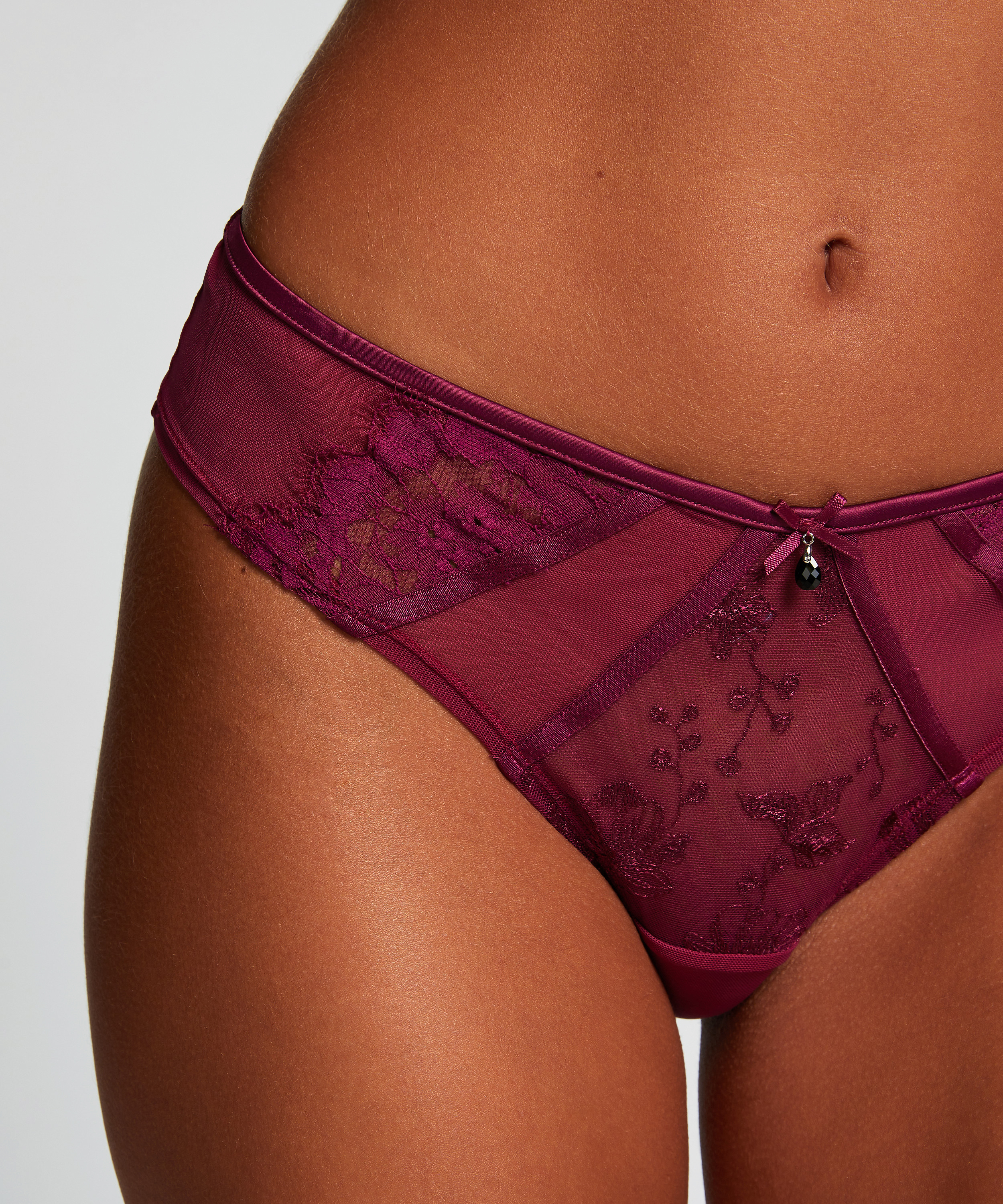 Brazilian Sia, Paars, main