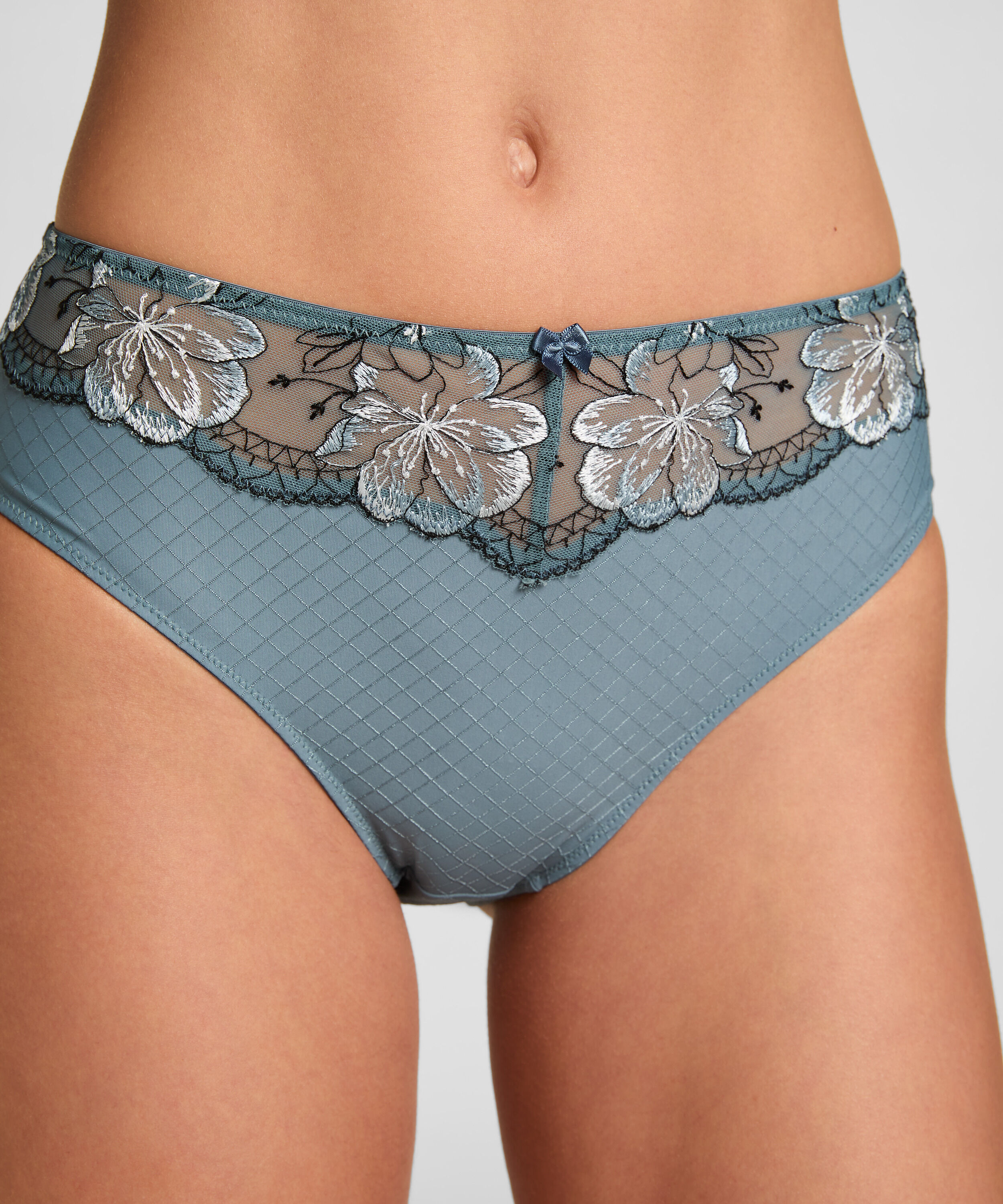 Brésilien taille haute Helena