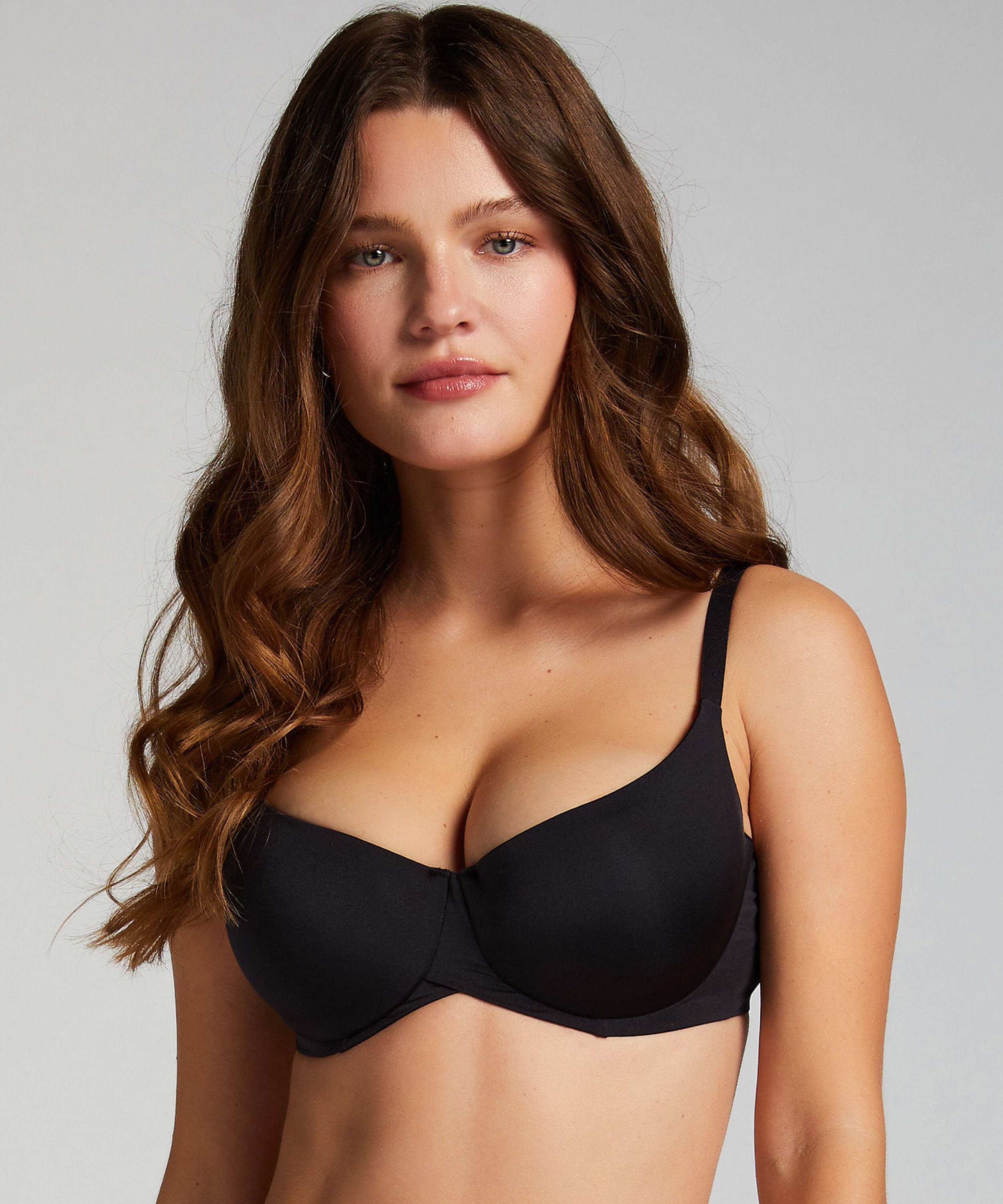 Soutien-gorge à armatures préformé Smooth, Noir Soutien-gorge à armatures préformé Smooth, Noir