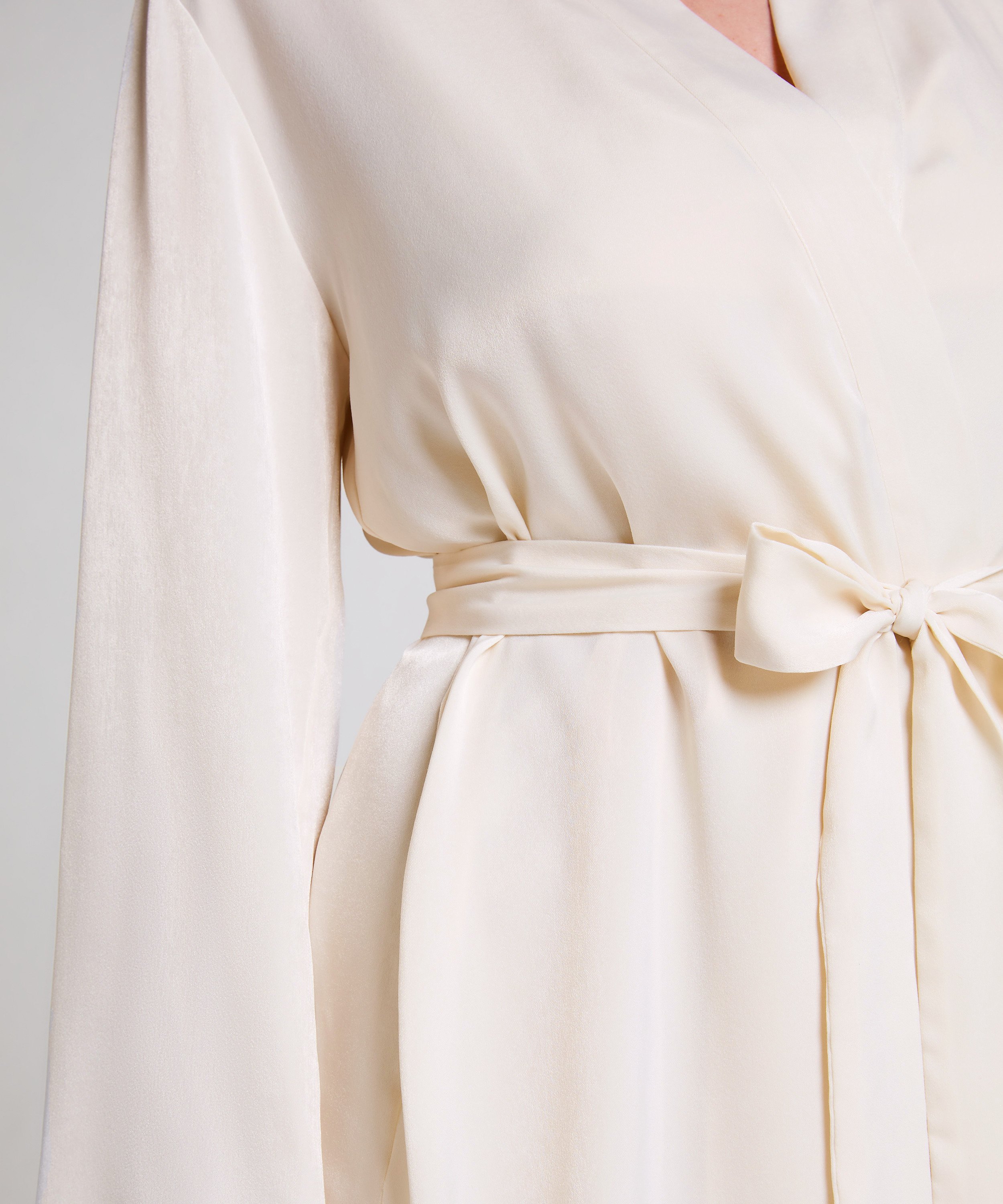 Kimono Satin, Blanc, main