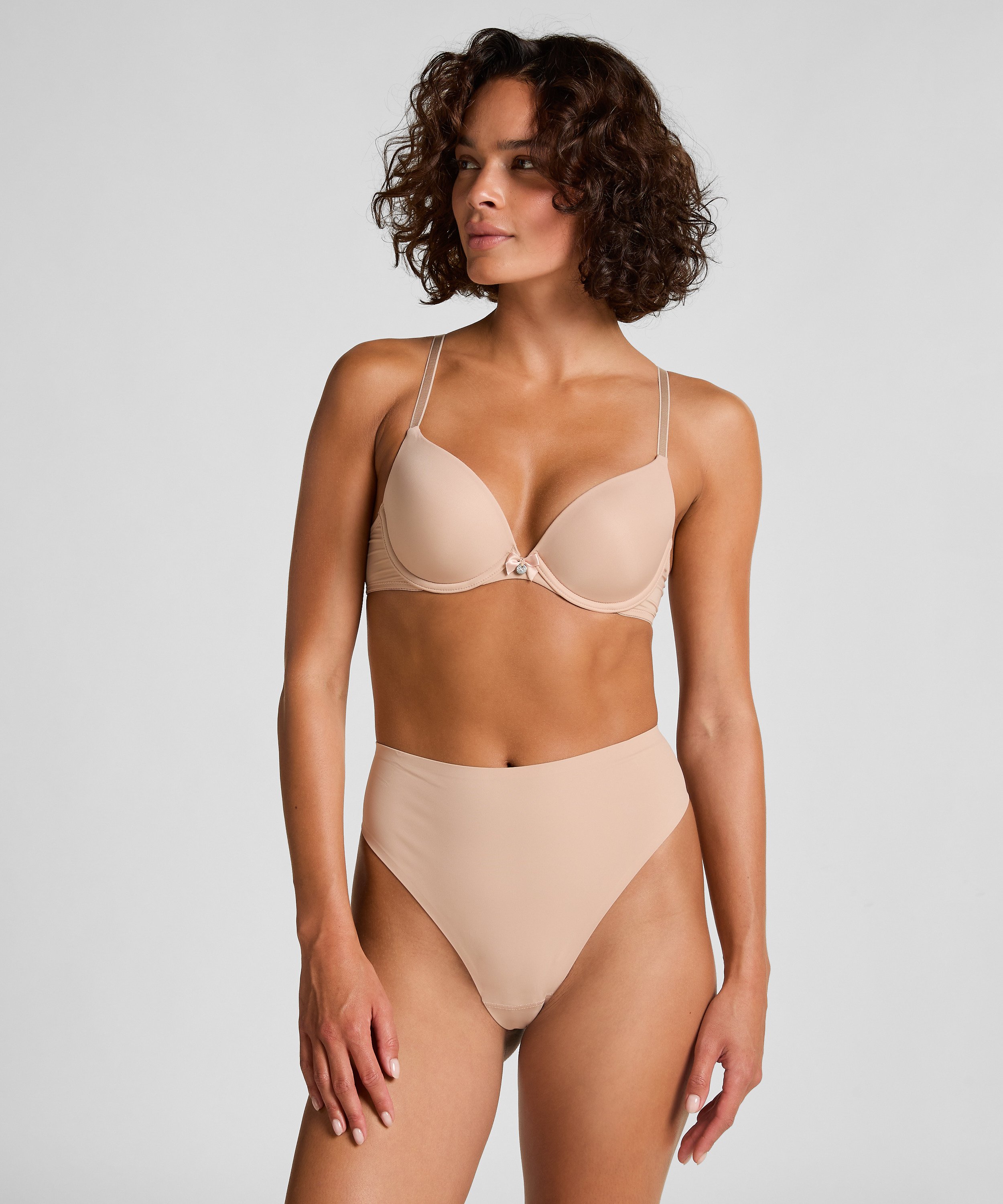 Soutien-gorge &agrave; armatures pr&eacute;form&eacute; Plunge, Beige, main