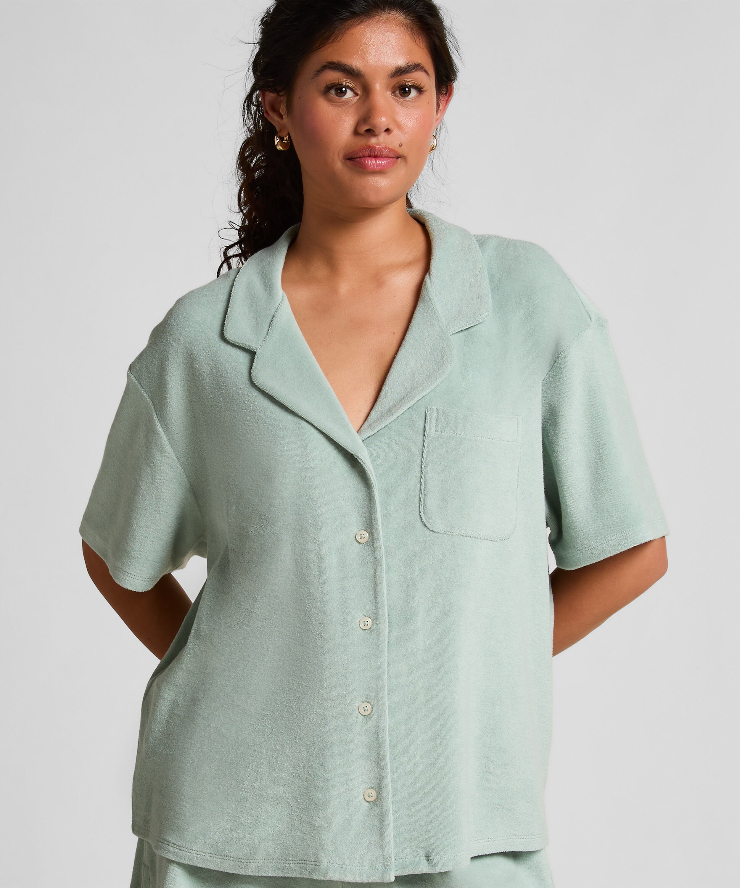 Chemise boutonnée en tissu éponge, Vert Chemise boutonnée en tissu éponge, Vert