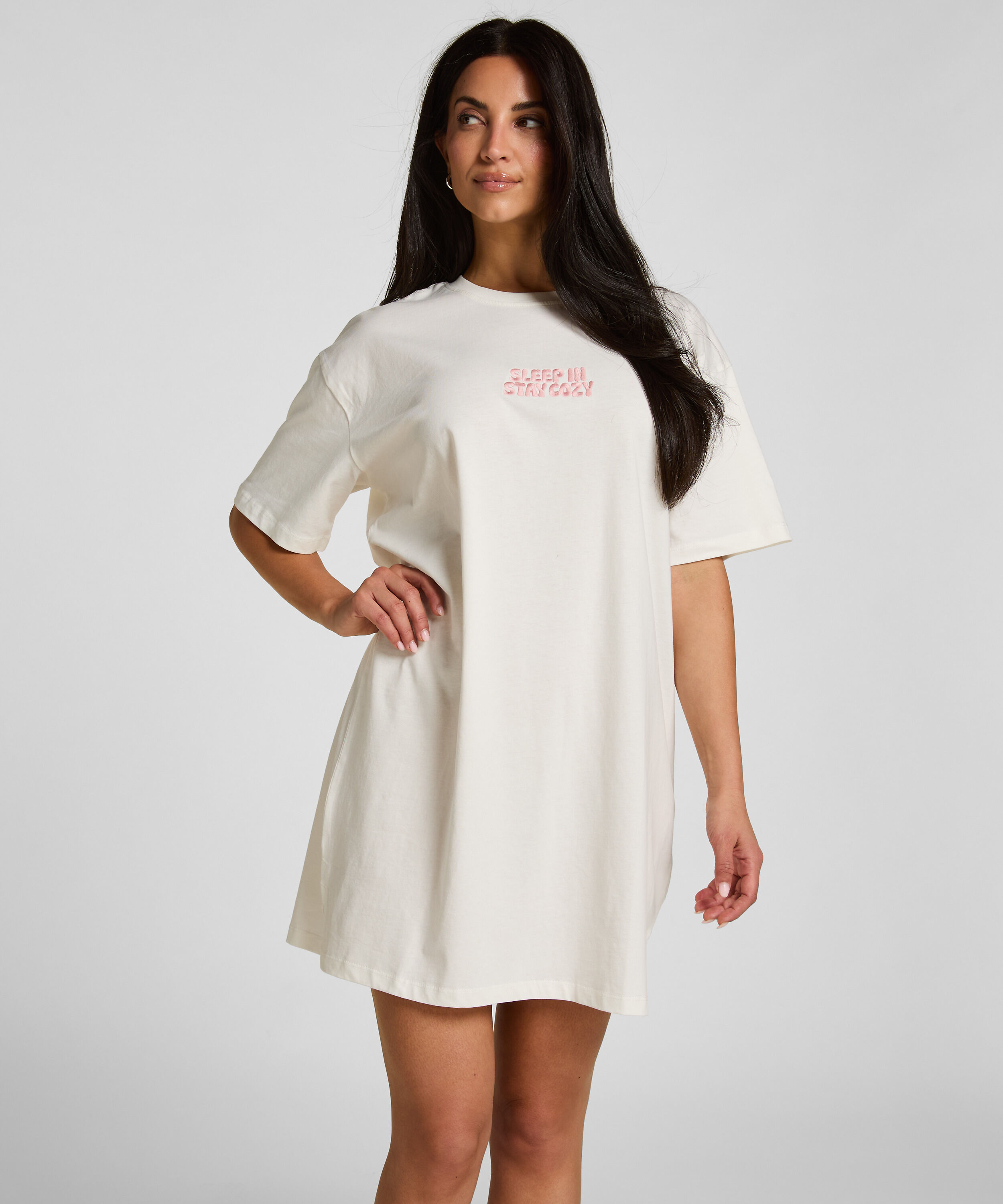 Chemise de nuit à col rond