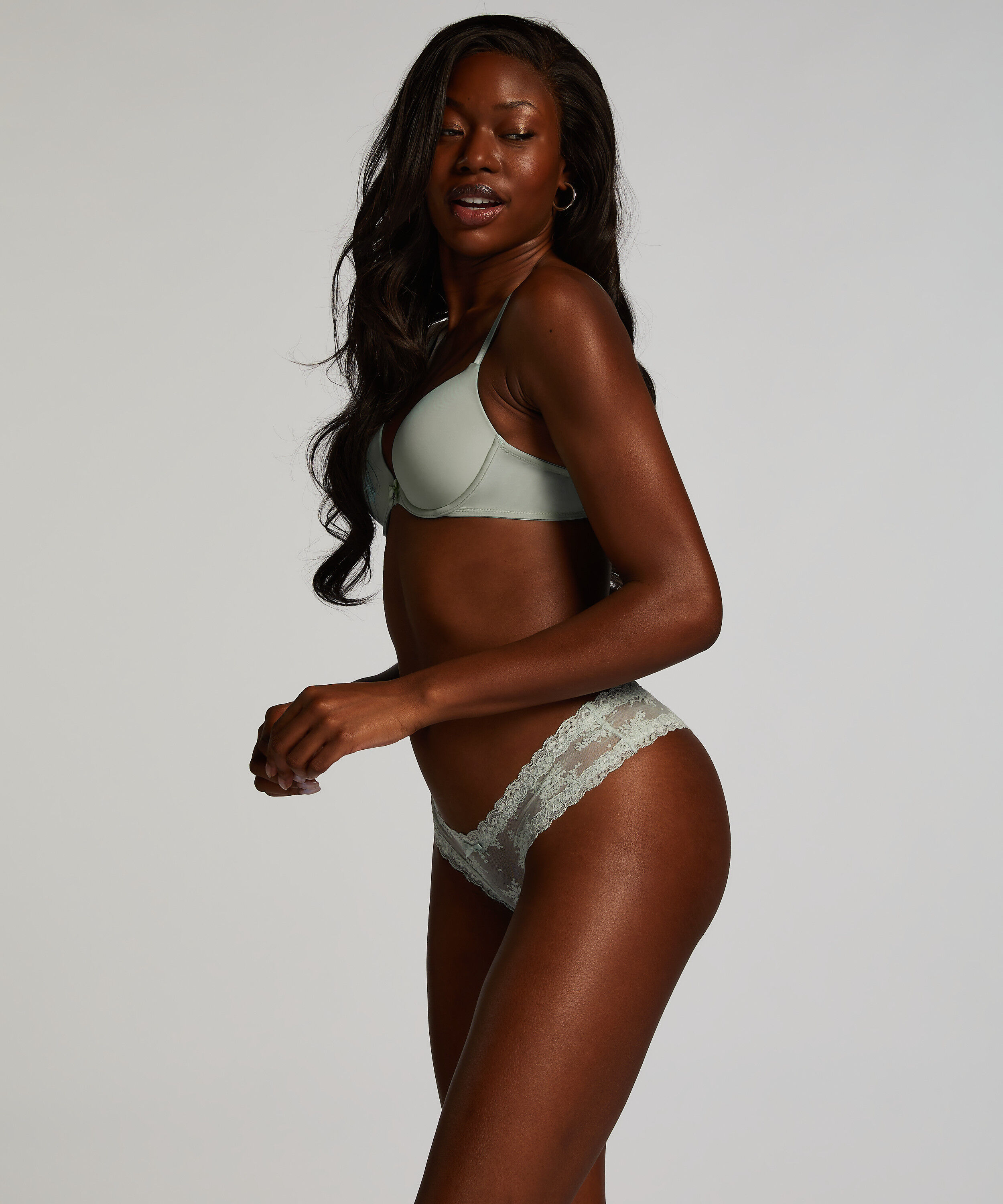 Brazilian V-shape mesh, Groen