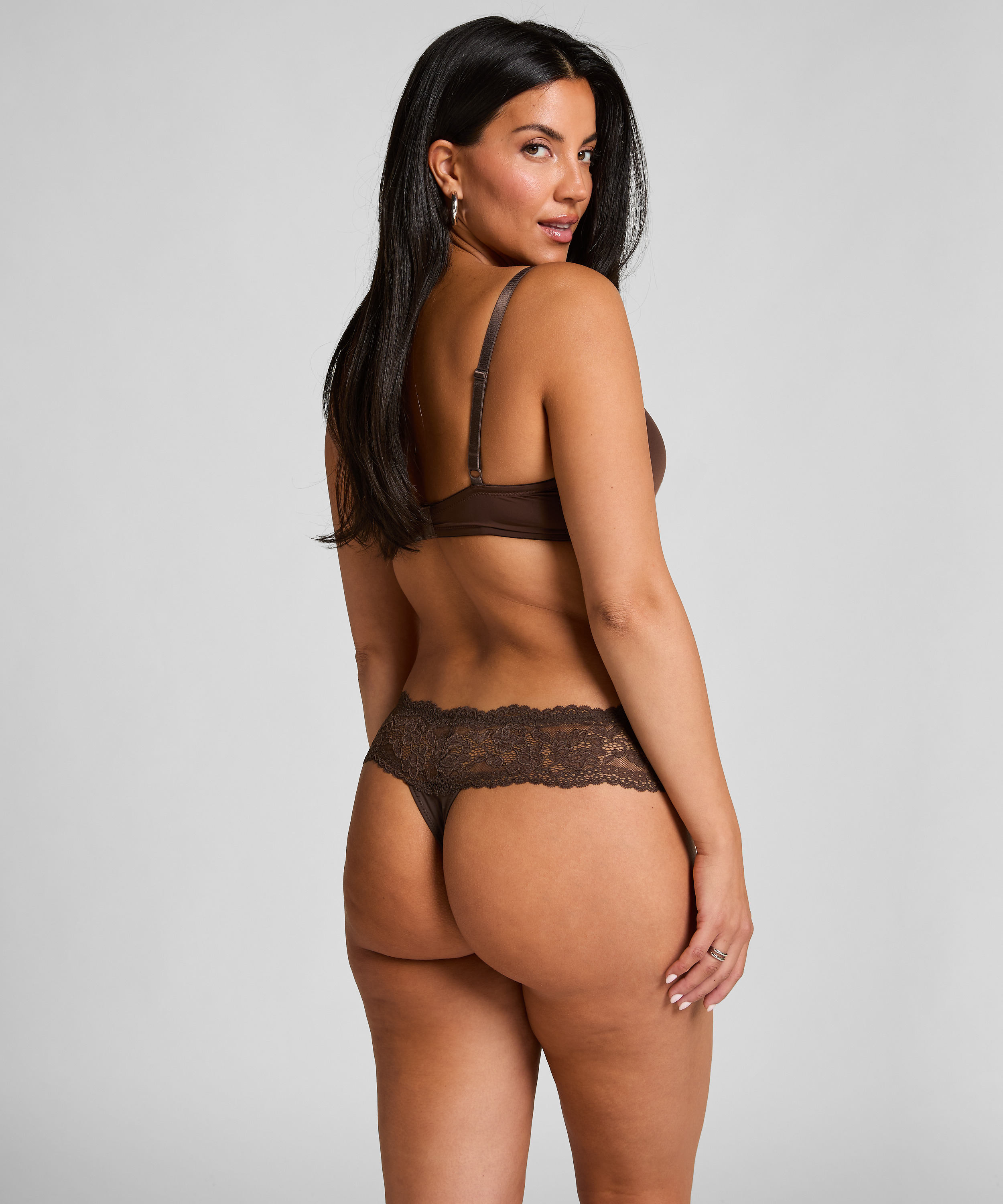 Boxerstring Florence, Bruin, main