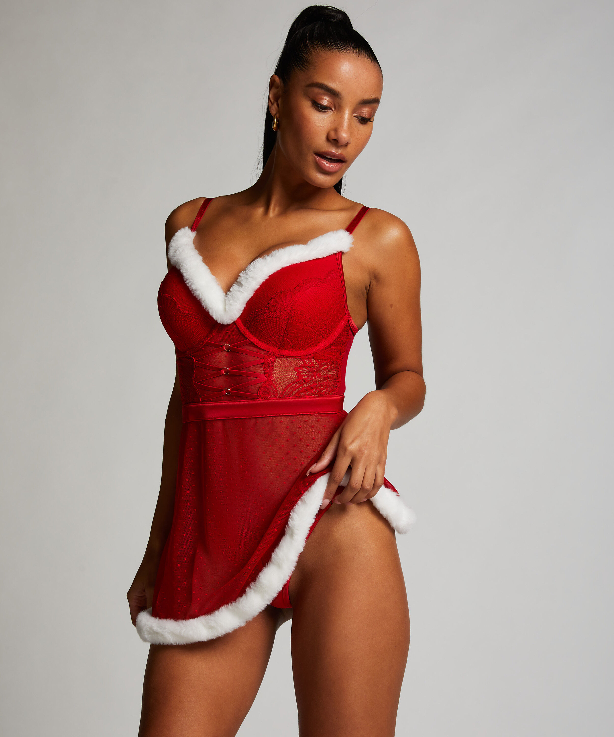 Nuisette sexy No&euml;l &agrave; armatures, Rouge