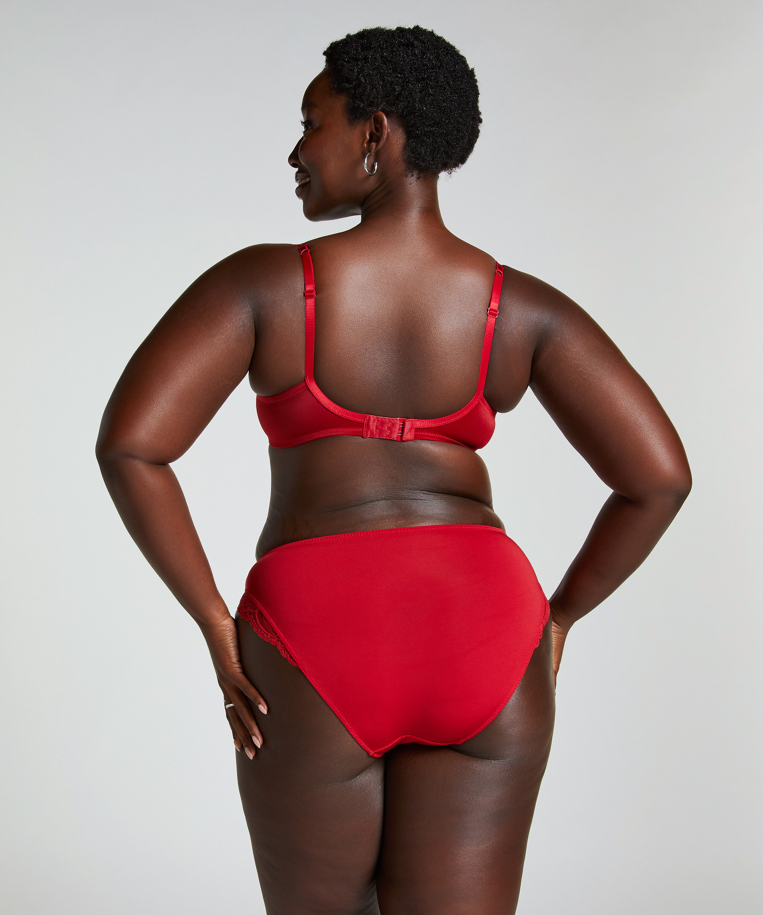 Soutien-gorge &agrave; armatures non-pr&eacute;form&eacute; Sophie, Rouge, main