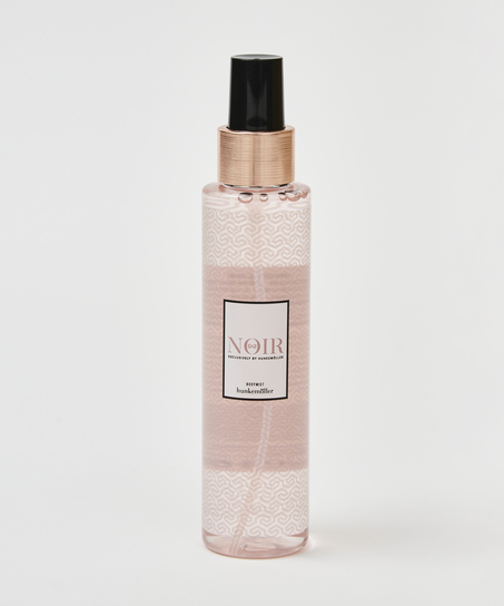 Bodymist Noir, Wit