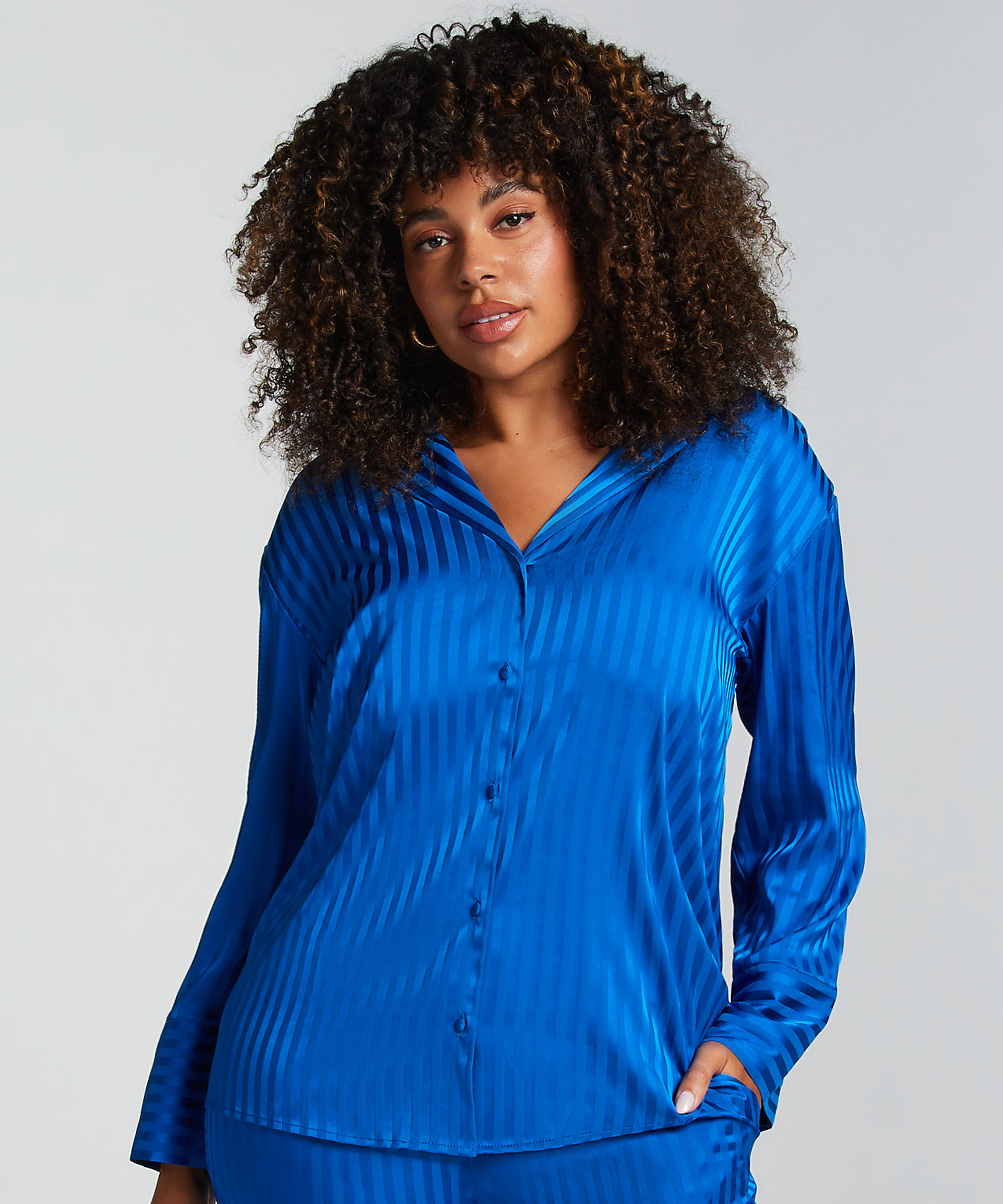 Veste &agrave; manches longues Satin, Bleu