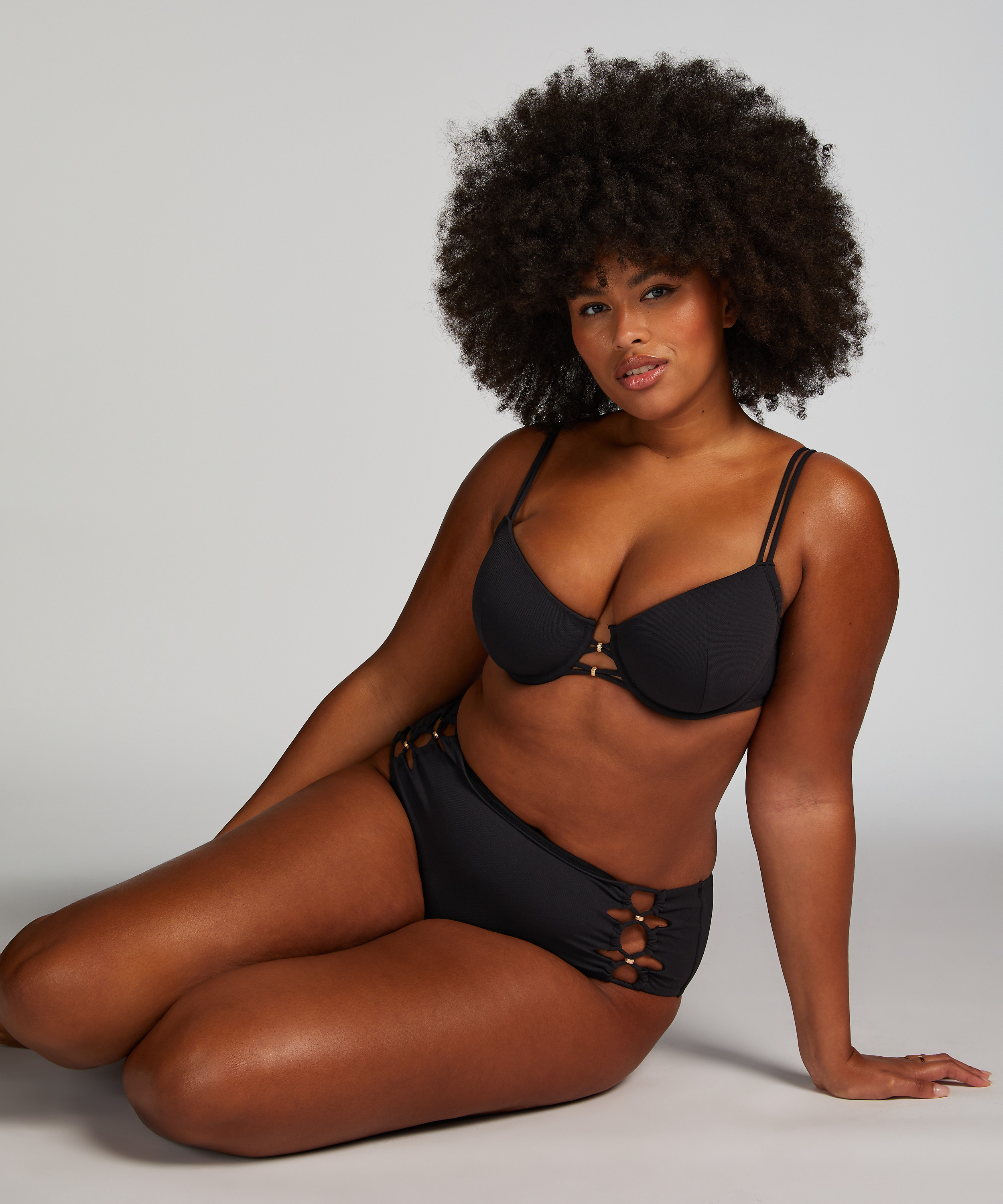 Haut de bikini Holbox, Noir, main