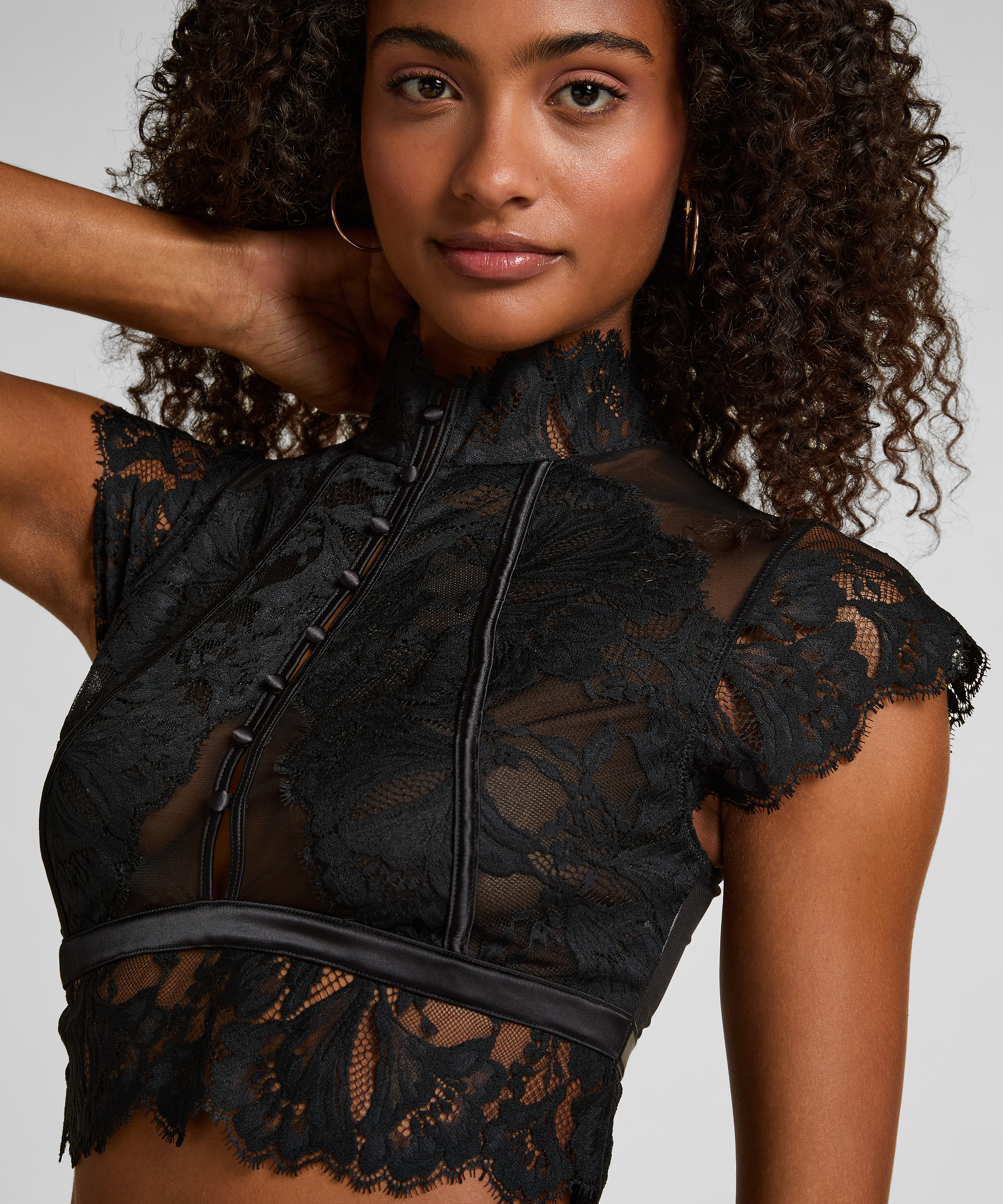 Brassi&egrave;re Amelia, Noir, main