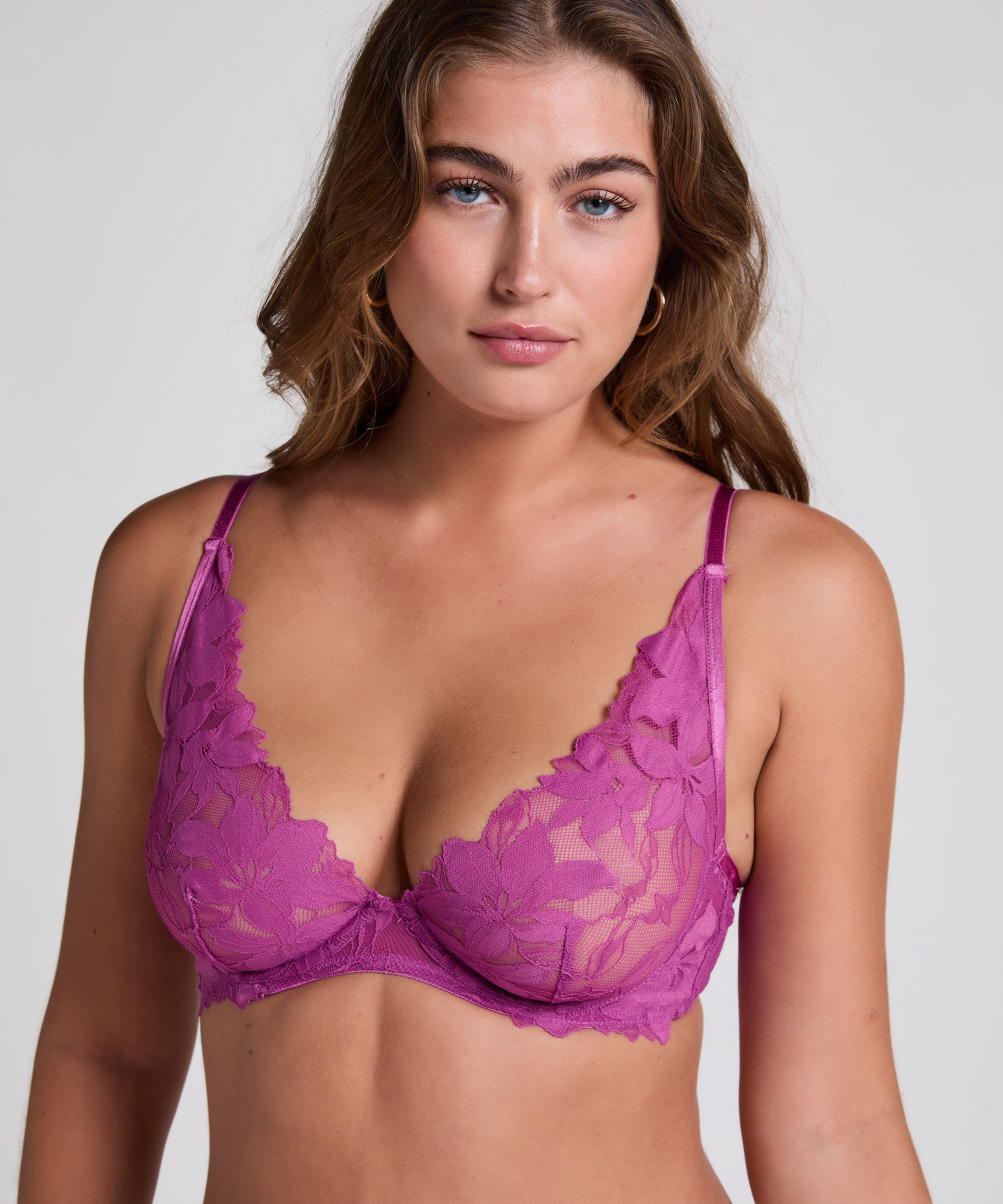 Soutien-gorge &agrave; armatures non-pr&eacute;form&eacute; Ingrid, Pourpre, main