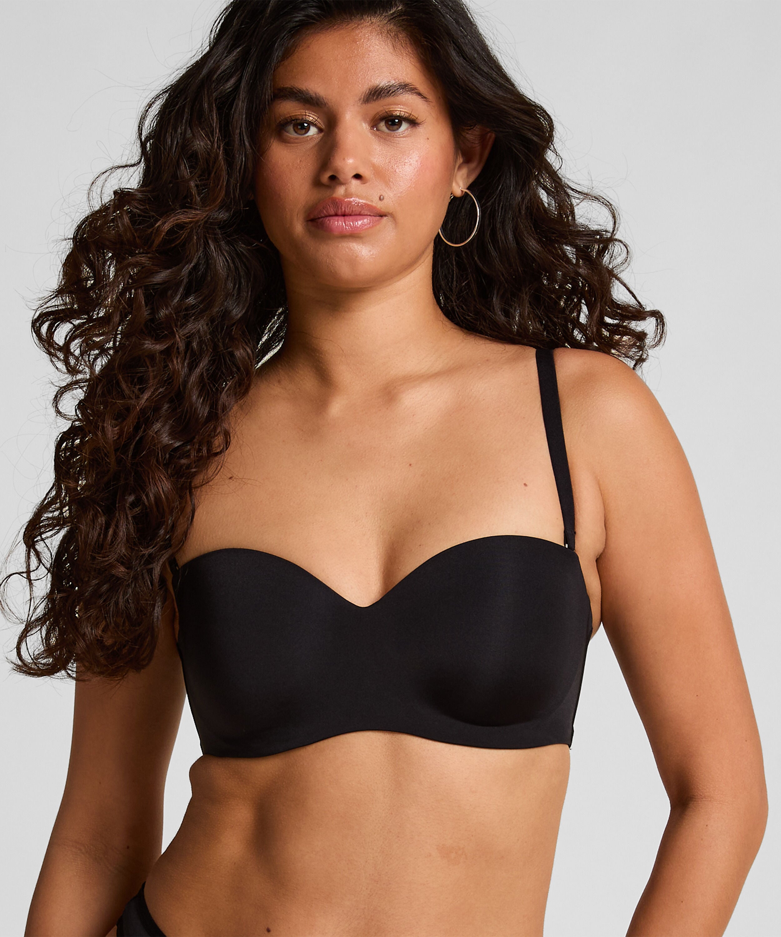 Voorgevormde strapless push-up beugel-bh Smooth, Zwart